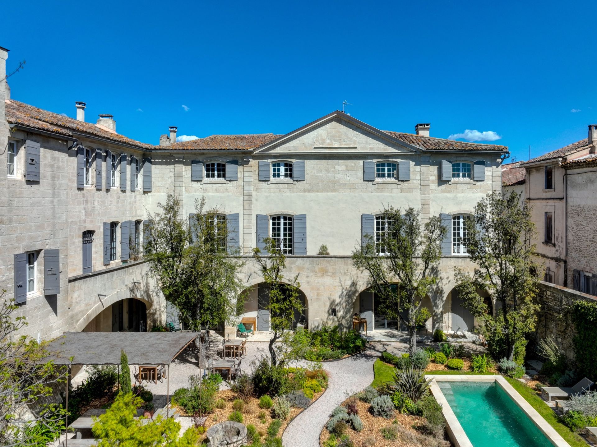 hôtel particulier 22 Pièces en vente sur ST REMY DE PROVENCE (13210)