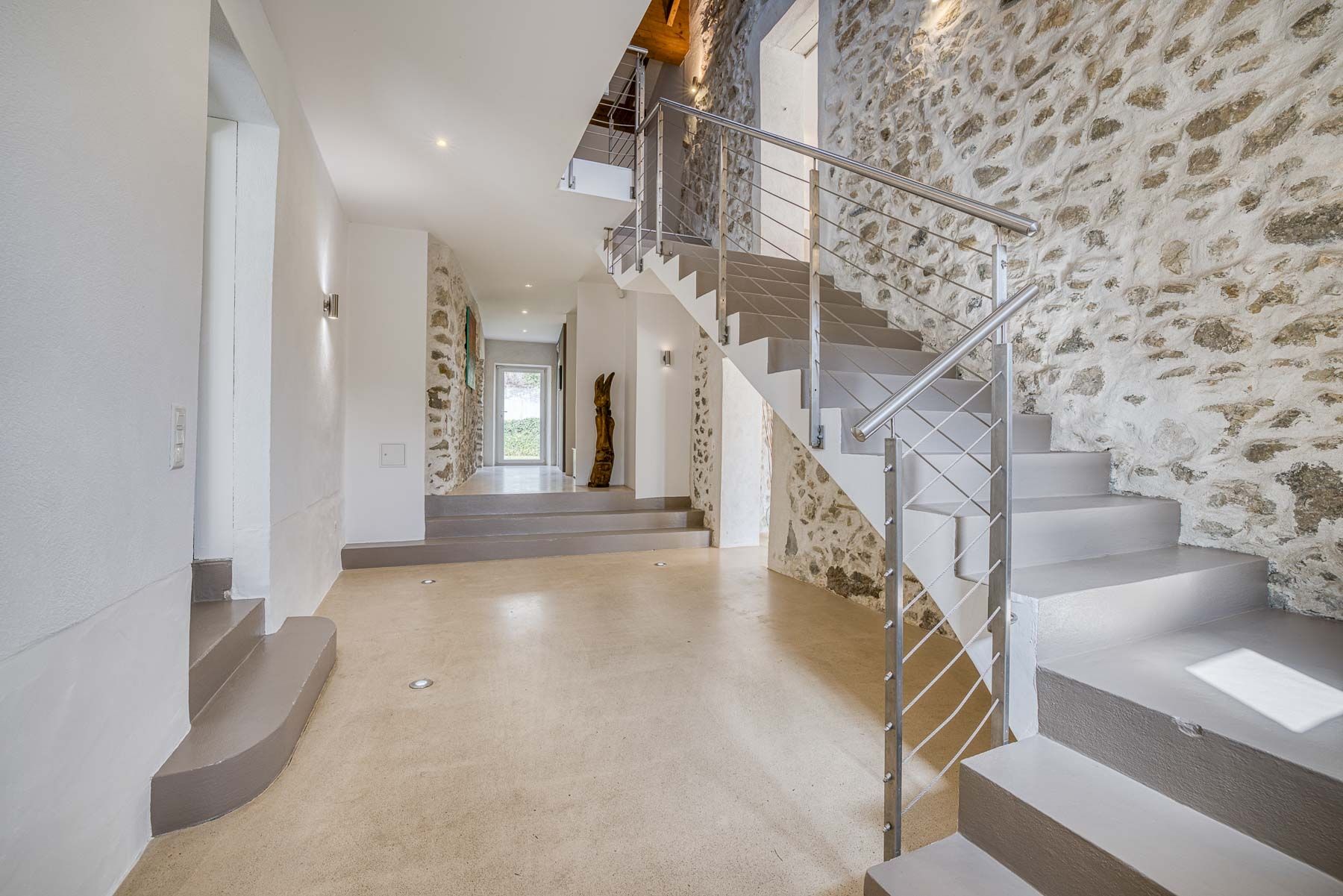 maison de luxe 8 Pièces en vente sur DIVONNE LES BAINS (01220)