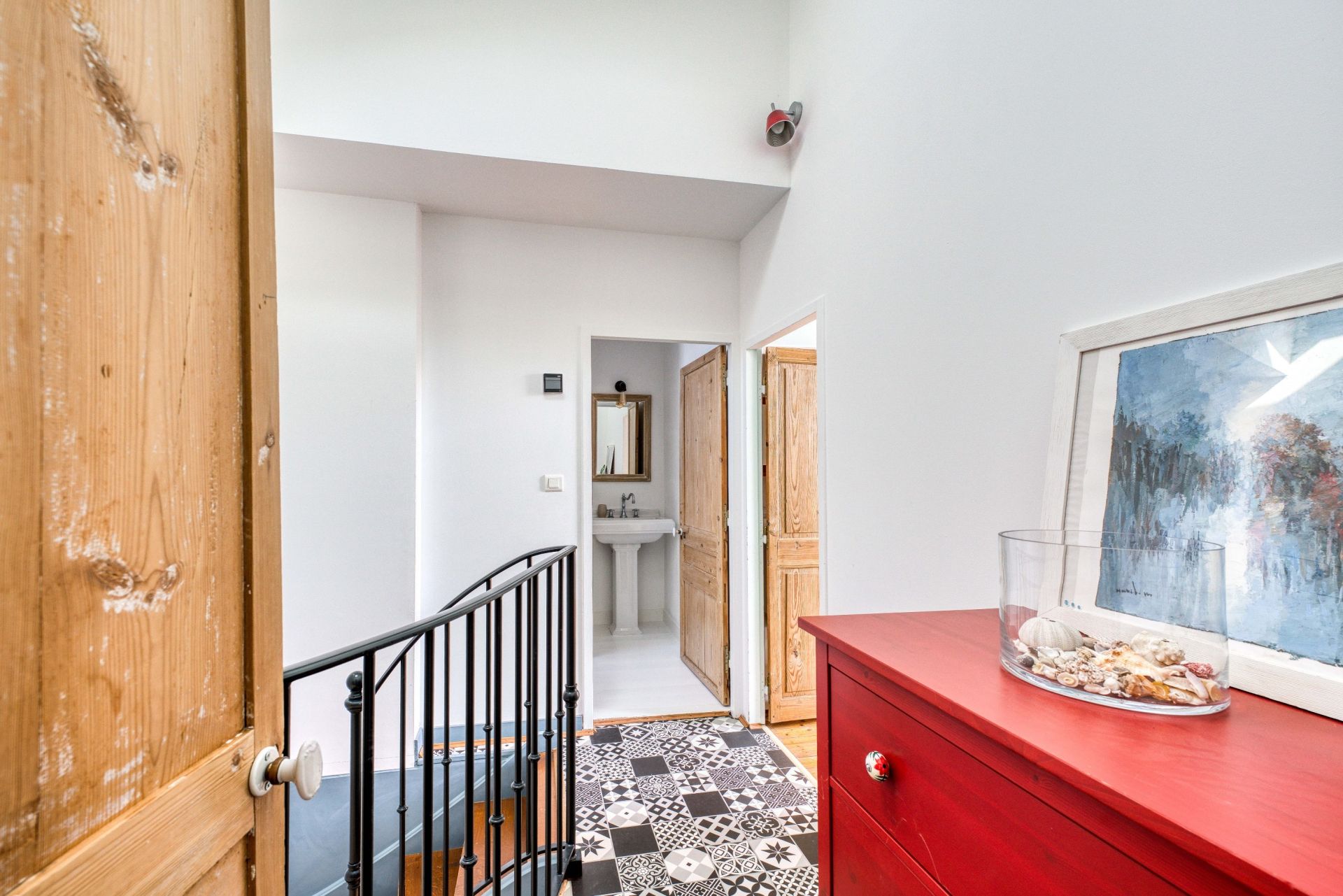 luxury house 10 Rooms for sale on RIVEDOUX PLAGE (17940)