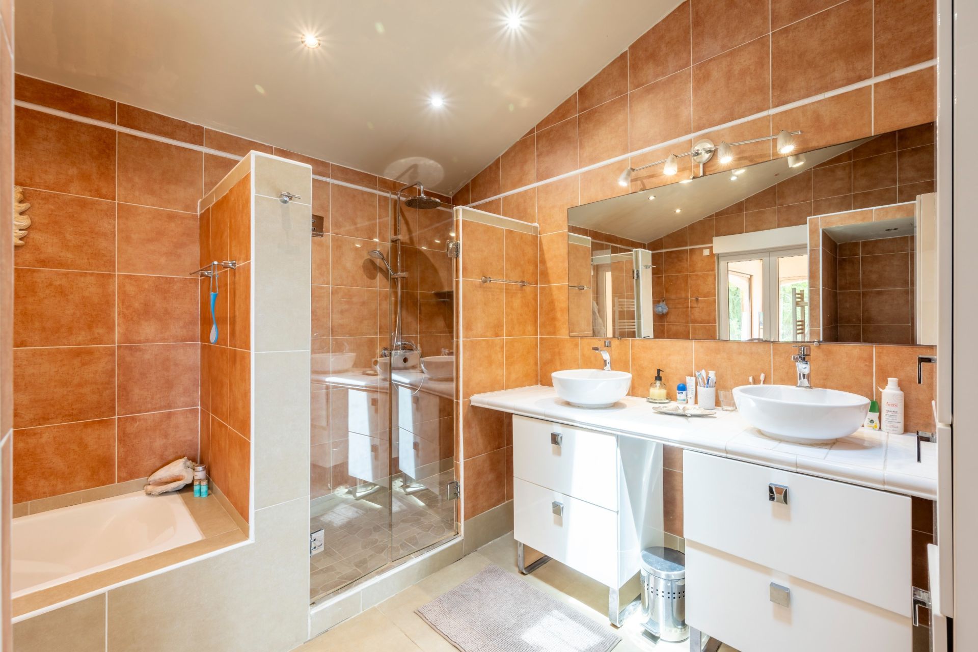 villa de luxe 13 Pièces en vente sur VALLAURIS (06220)