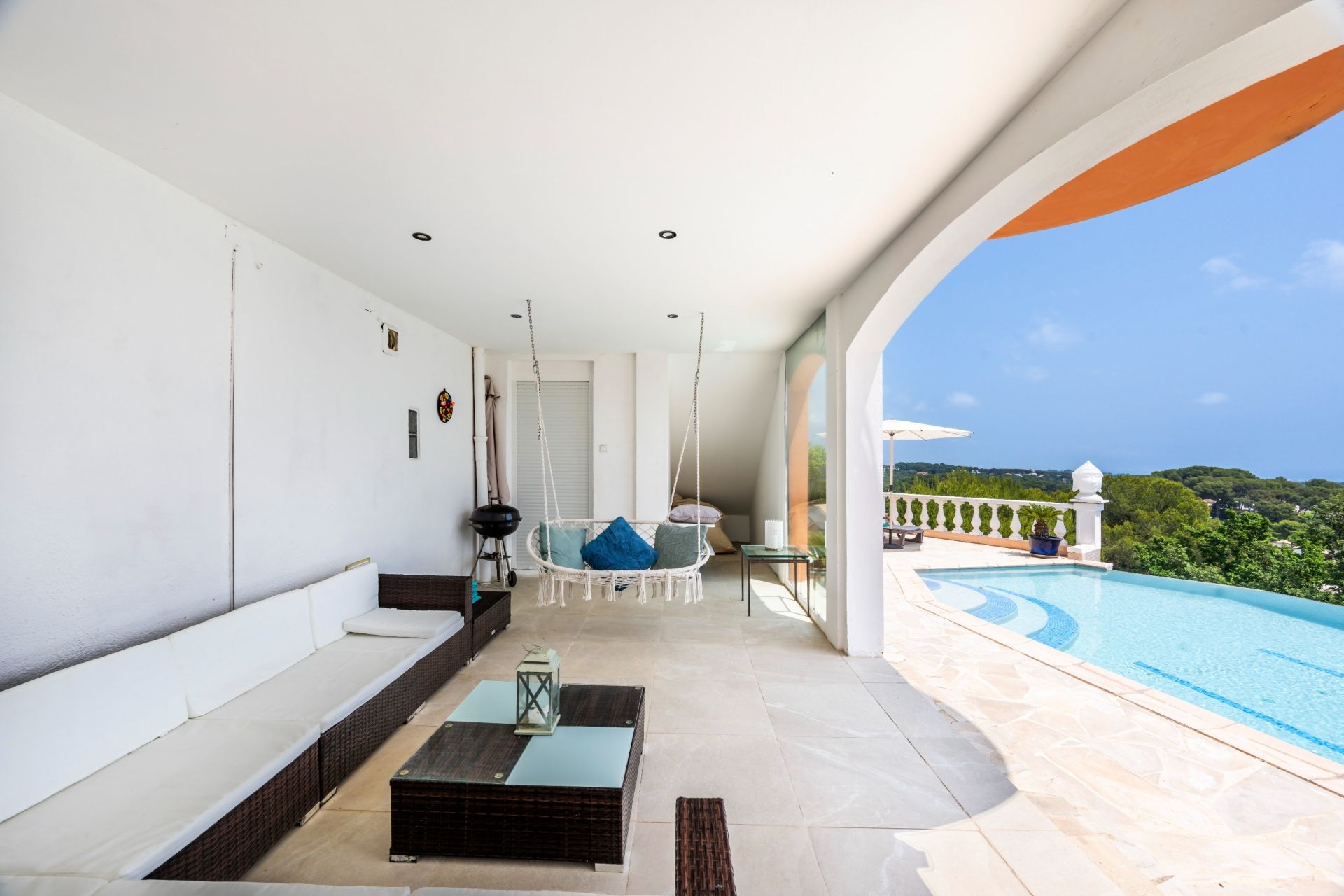 villa de luxe 13 Pièces en vente sur VALLAURIS (06220)