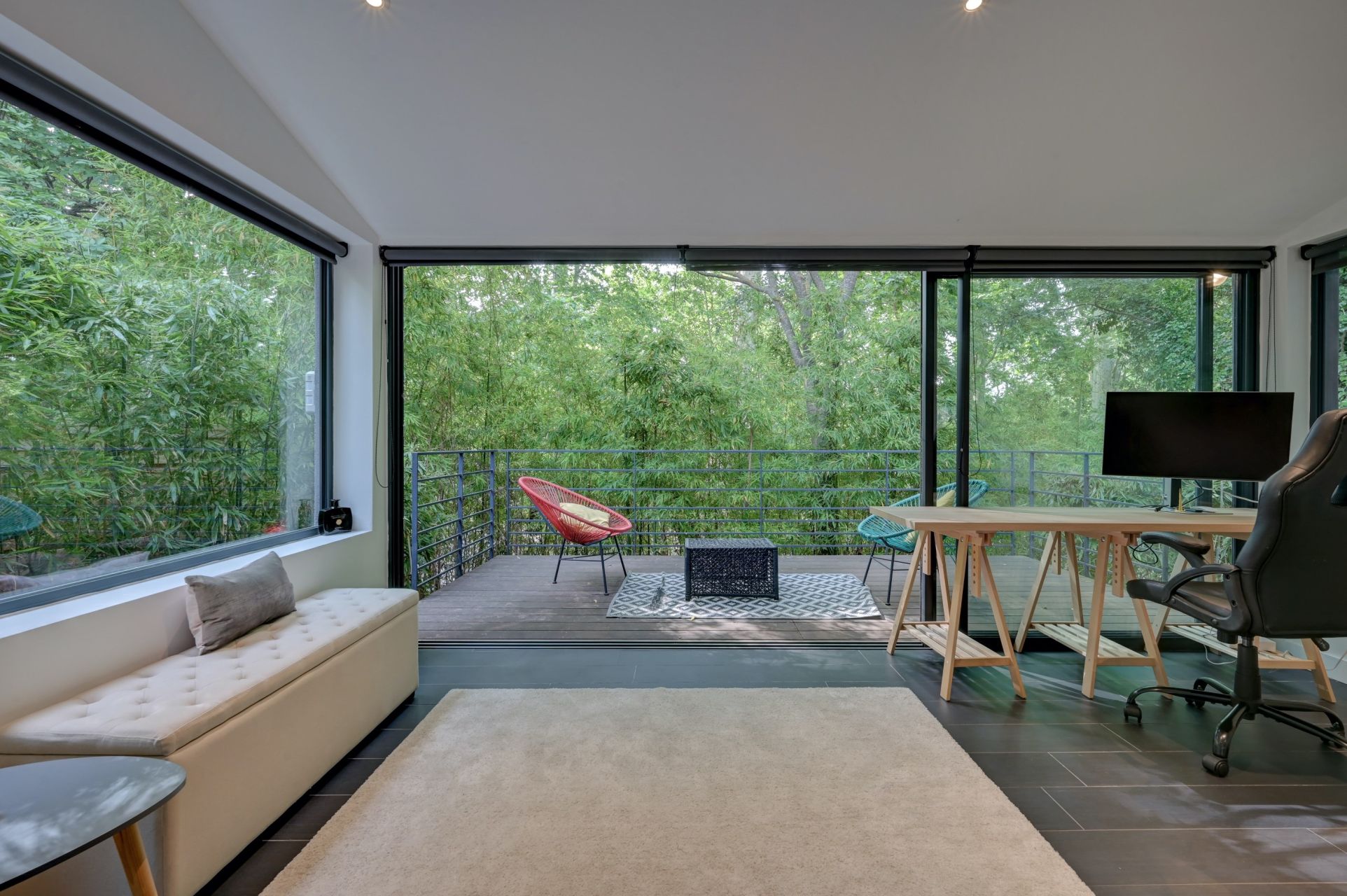 luxury house 5 Rooms for sale on AIX EN PROVENCE (13100)