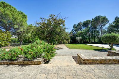 Vente Maison de luxe Aix-en-Provence 7 Pièces 315 m²