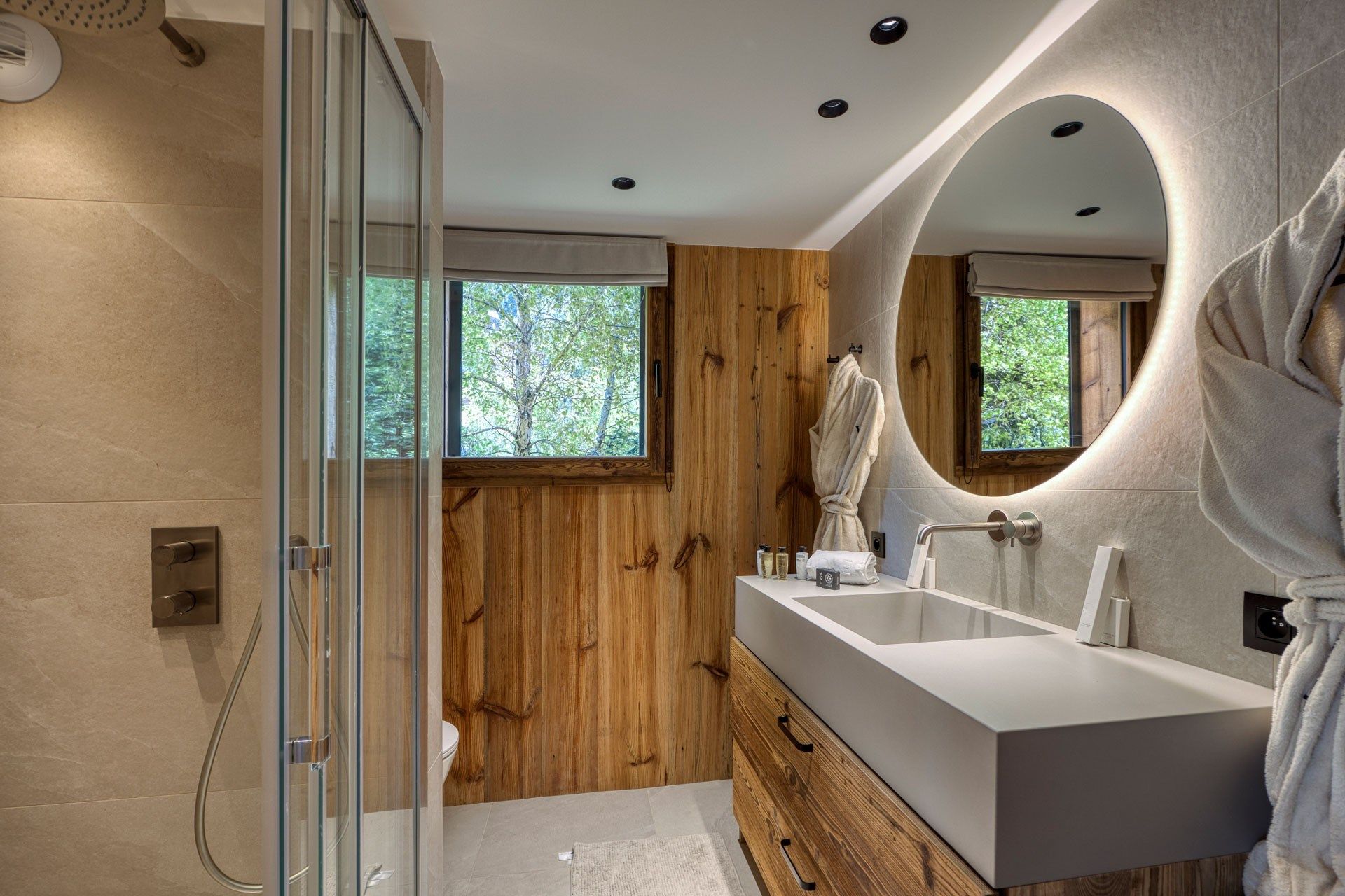 luxury chalet 7 Rooms for seasonal rent on COMBLOUX (74920)