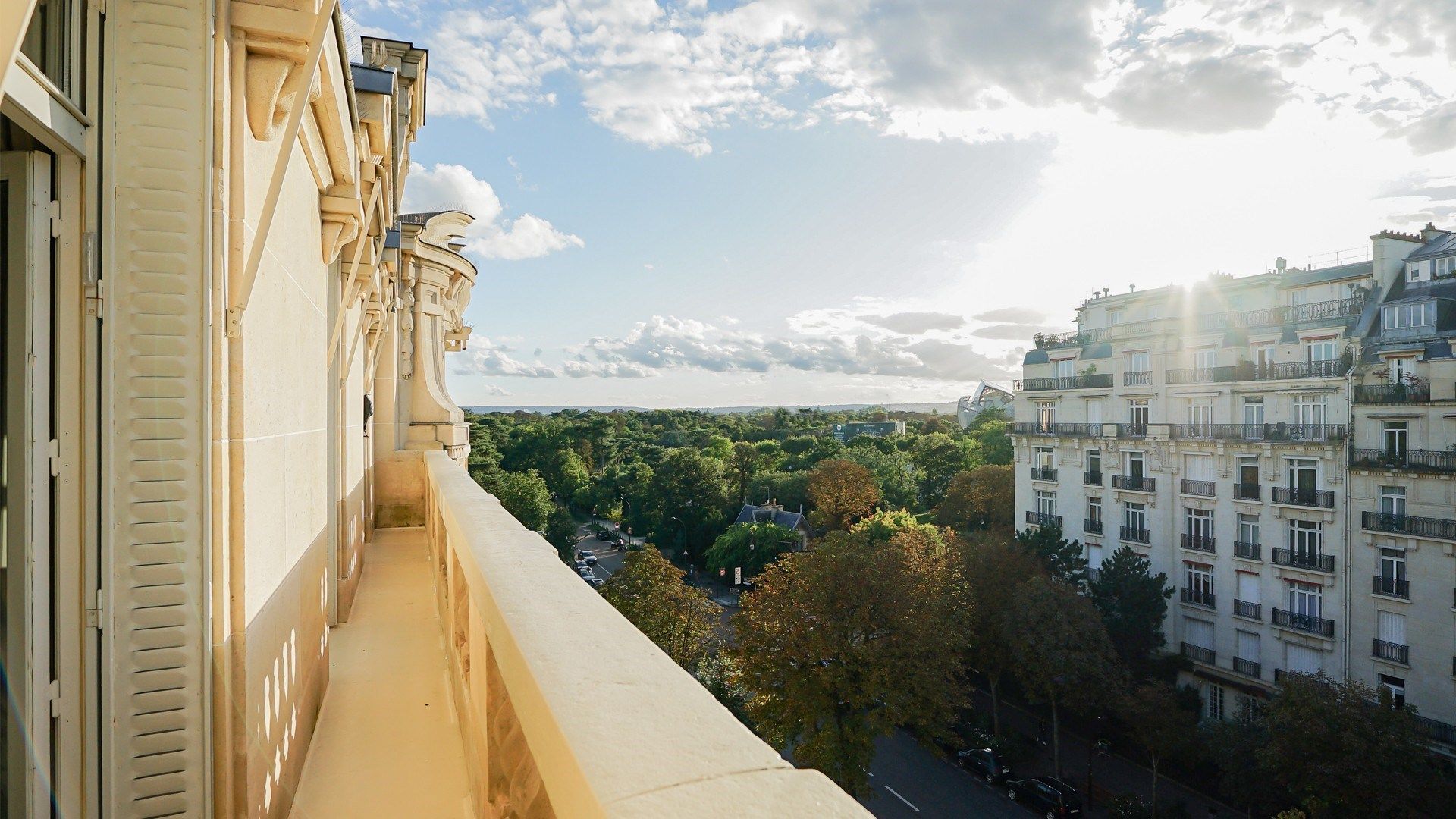 luxury apartment 7 Rooms for sale on NEUILLY SUR SEINE (92200)