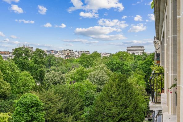 Sale Luxury apartment Paris 16 5 Rooms 171 m²