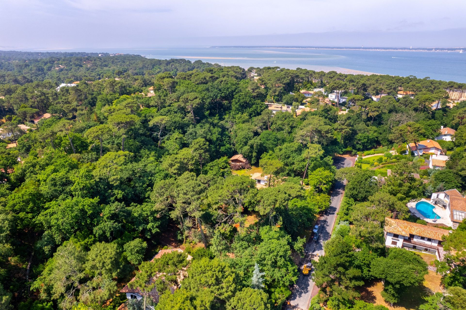 luxury house 5 Rooms for sale on ARCACHON (33120)