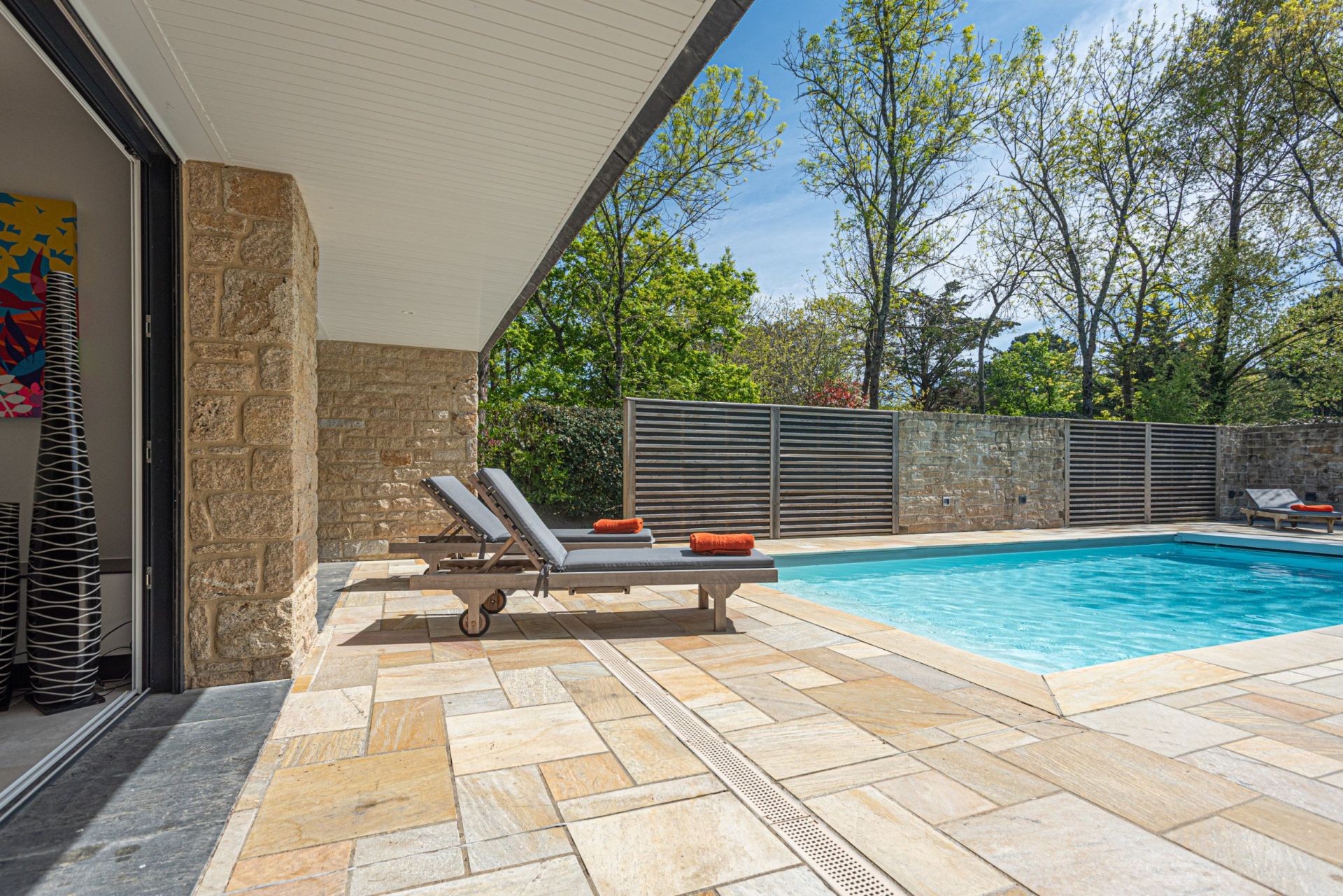 luxury villa 7 Rooms for seasonal rent on SARZEAU (56370)