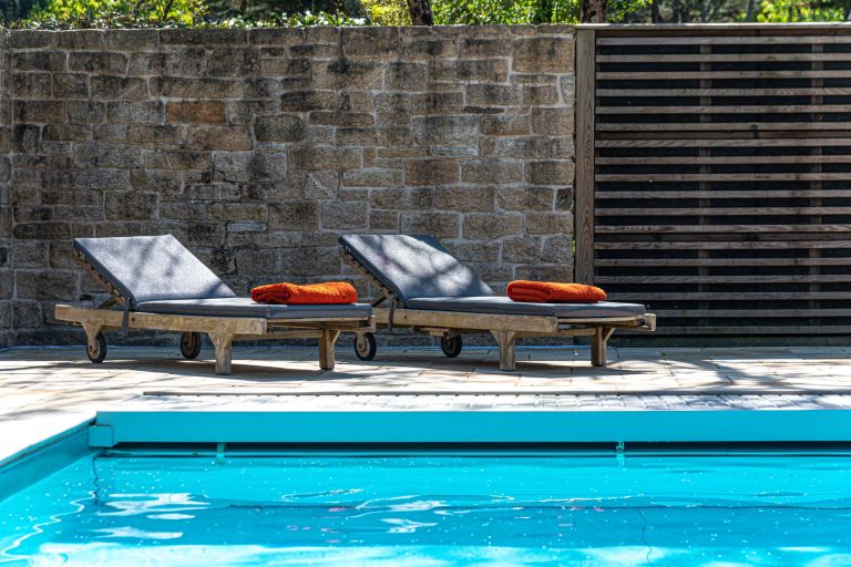 luxury villa 7 Rooms for seasonal rent on SARZEAU (56370)