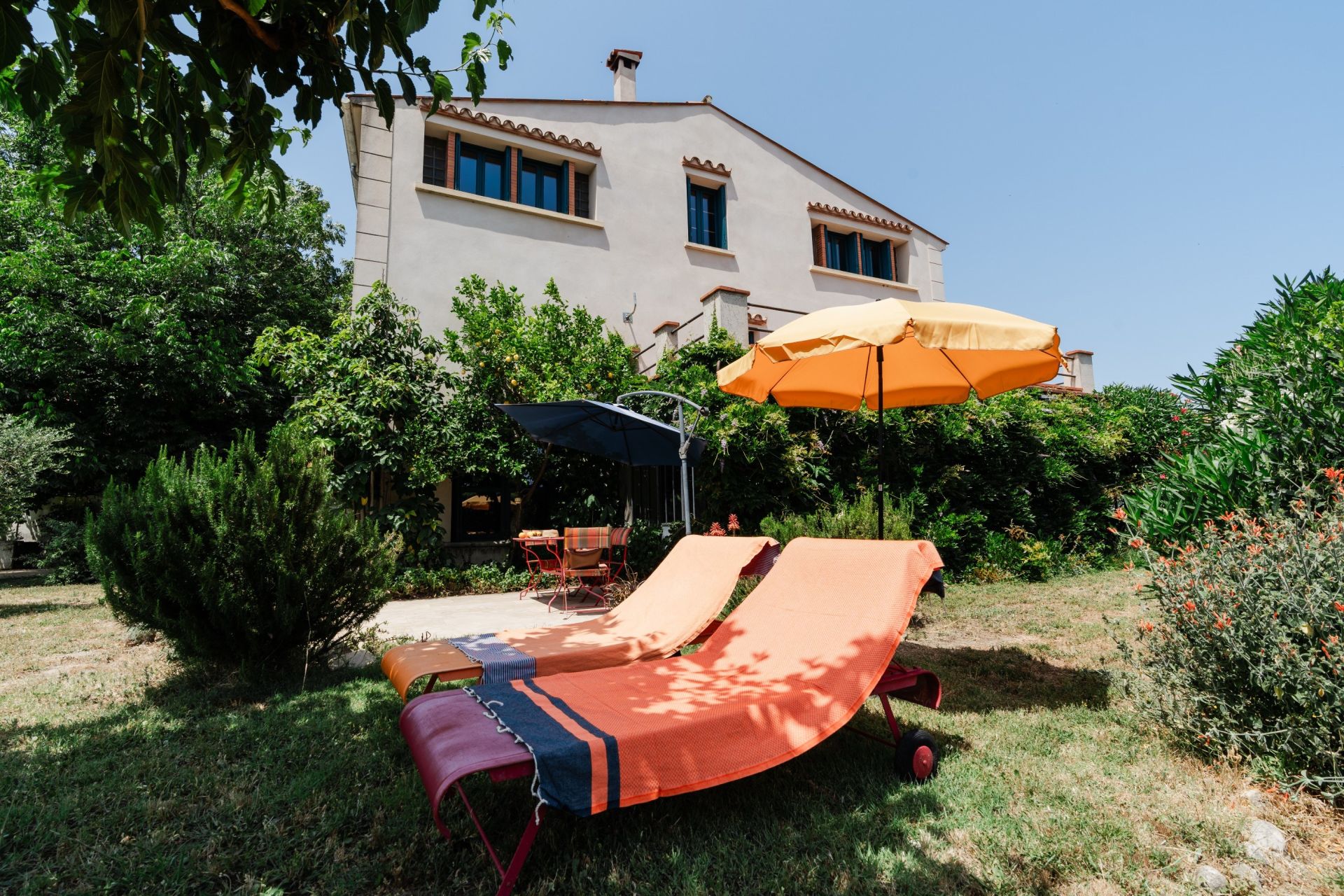 luxury house 12 Rooms for sale on ARGELES SUR MER (66700)