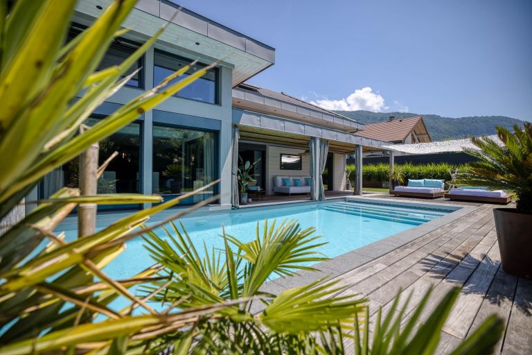 luxury house 12 Rooms for sale on ANNECY LE VIEUX (74940)