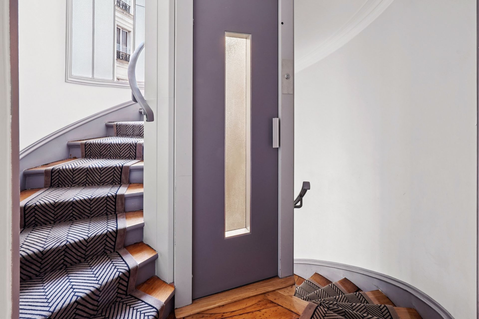 luxury apartment 4 Rooms for sale on PARIS (75007)