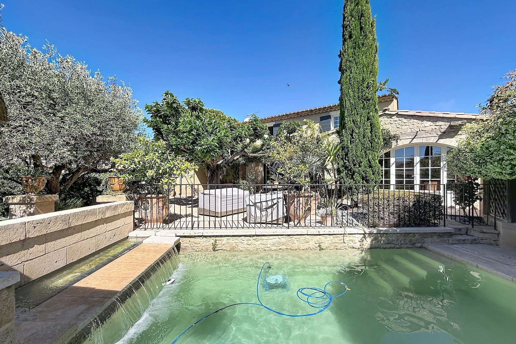 maison provençale de luxe 5 Pièces en vente sur UZES (30700)