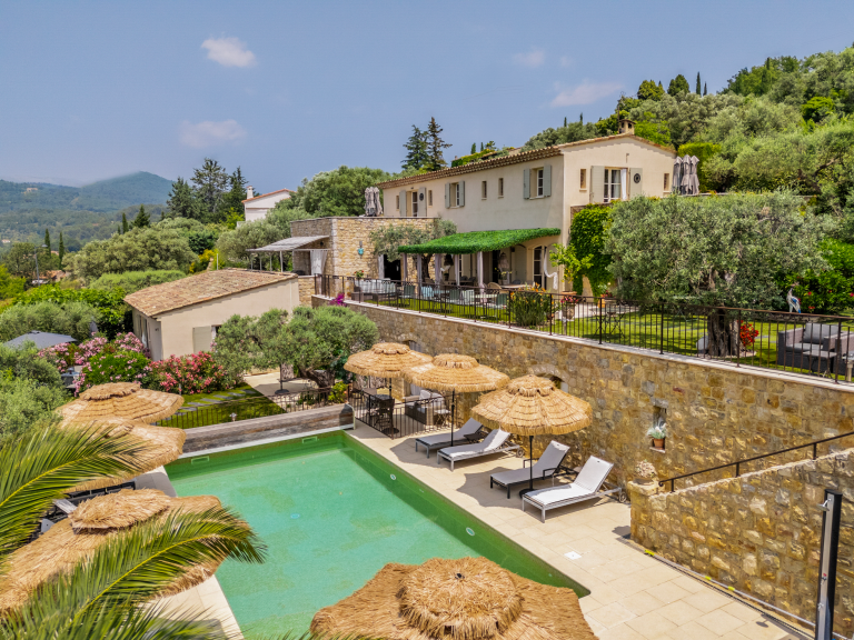 maison provençale de luxe 10 Pièces en vente sur FAYENCE (83440)