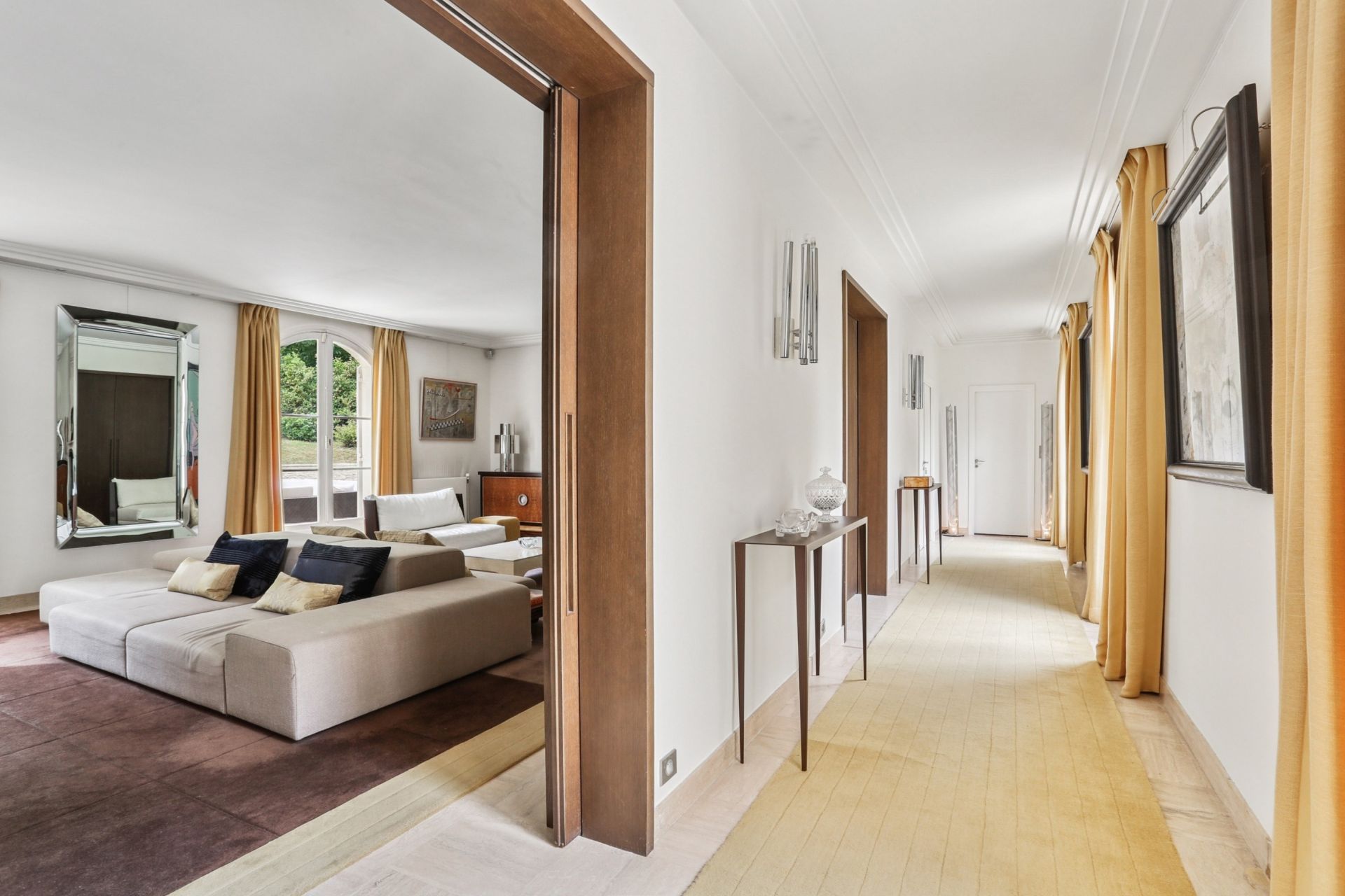 propriété de luxe 14 Pièces en vente sur VILLE D AVRAY (92410)