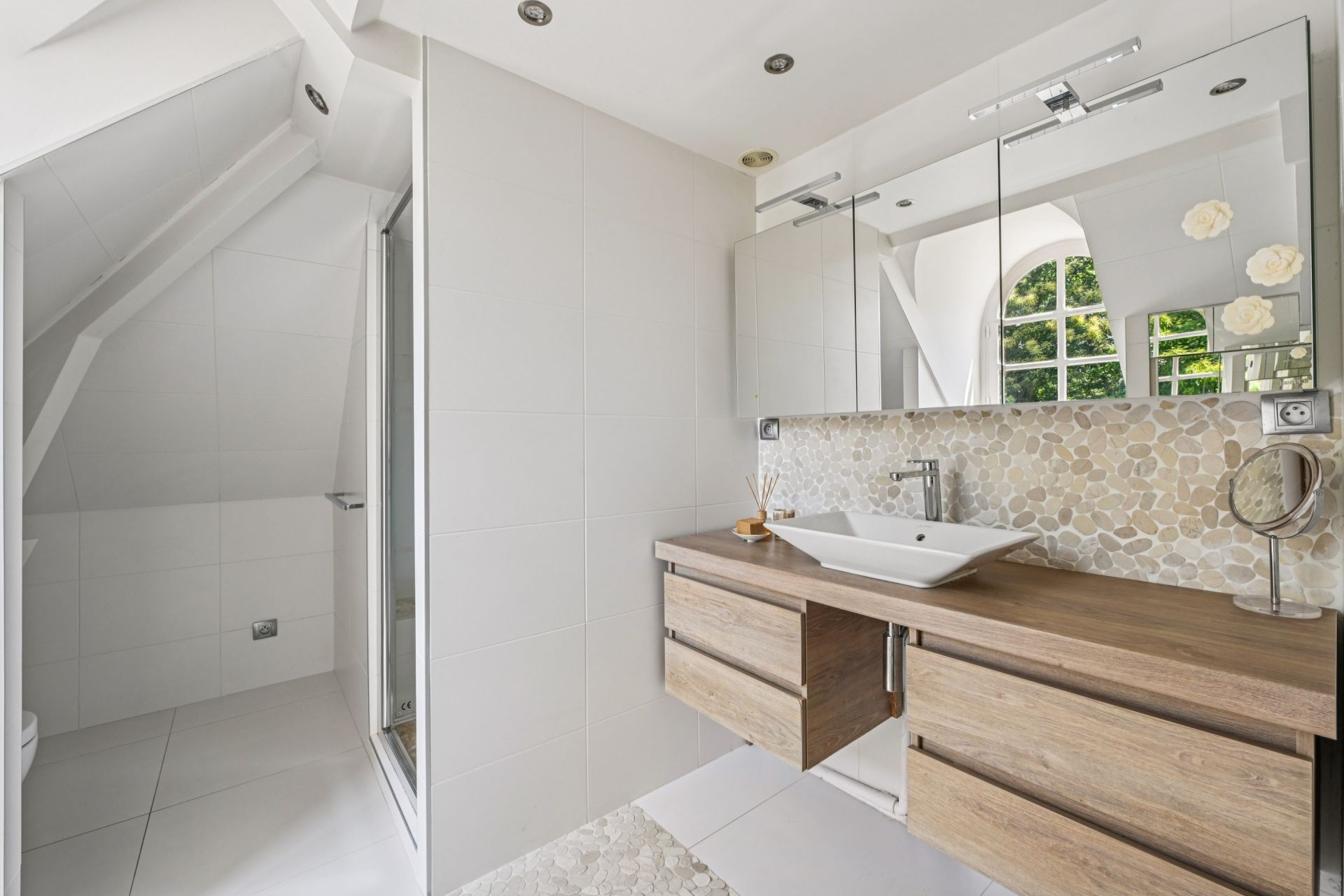 propriété de luxe 14 Pièces en vente sur VILLE D AVRAY (92410)