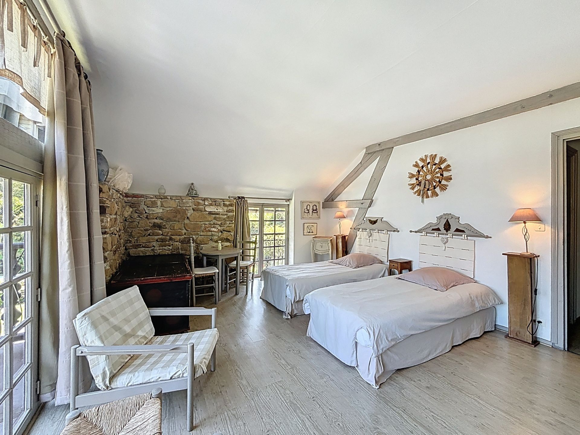 luxury house 20 Rooms for sale on HAUT DE BOSDARROS (64800)
