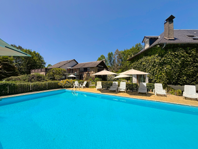 Sale Luxury house Haut-de-Bosdarros 20 Rooms 857 m²