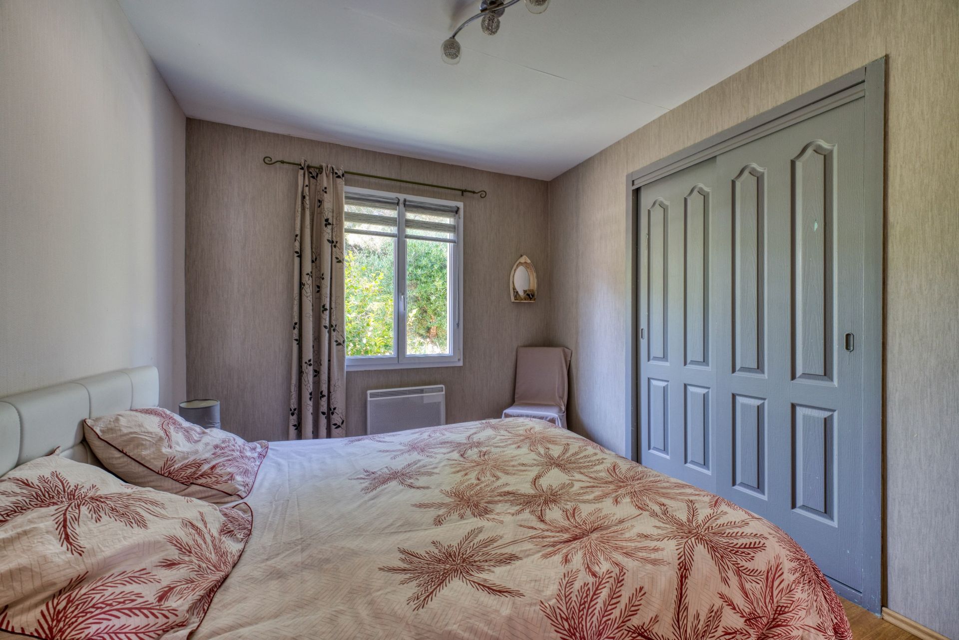 luxury house 6 Rooms for sale on DOLUS D OLERON (17550)