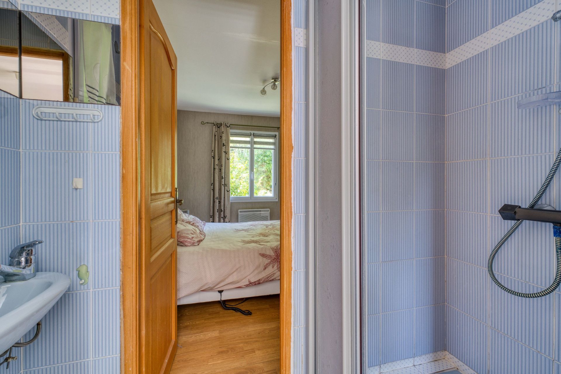 luxury house 6 Rooms for sale on DOLUS D OLERON (17550)