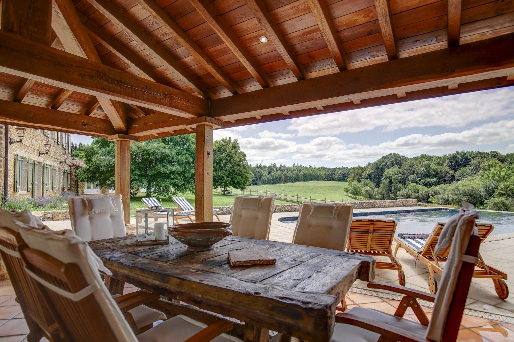 luxury house 17 Rooms for sale on MIREPOIX (09500)