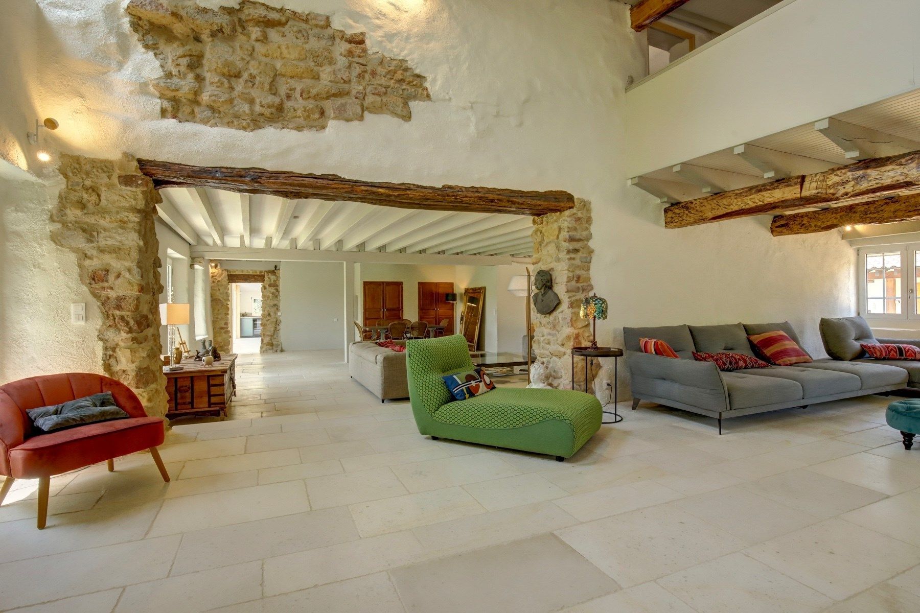 maison de luxe 17 Pièces en vente sur MIREPOIX (09500)