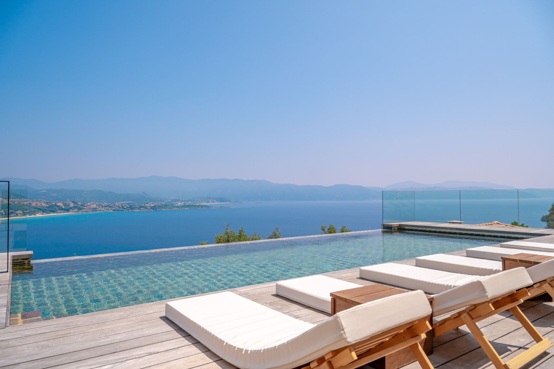 maison de luxe 7 Pièces en location saisonnière sur AJACCIO (20000)