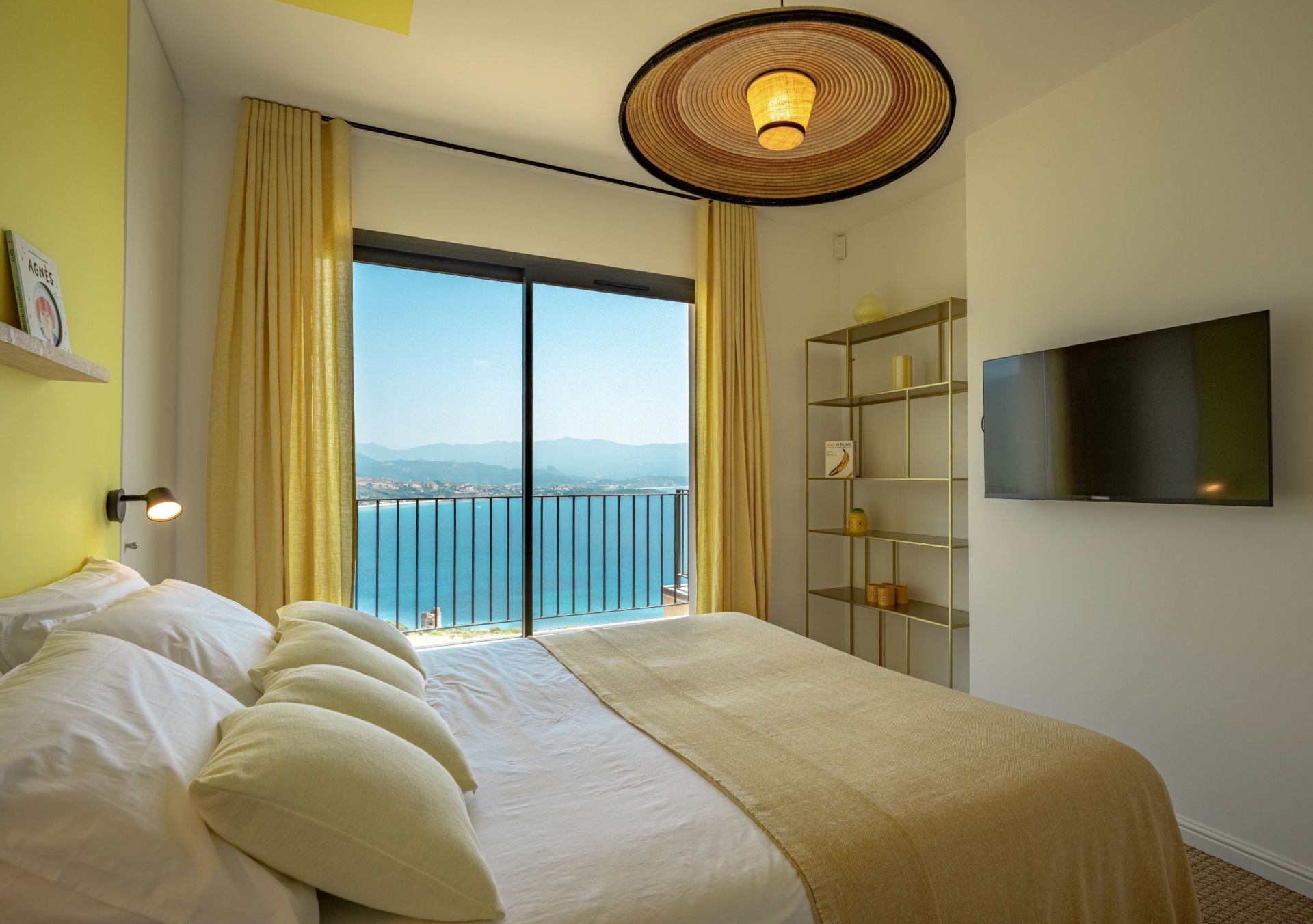 luxury house 7 Rooms for seasonal rent on AJACCIO (20000)