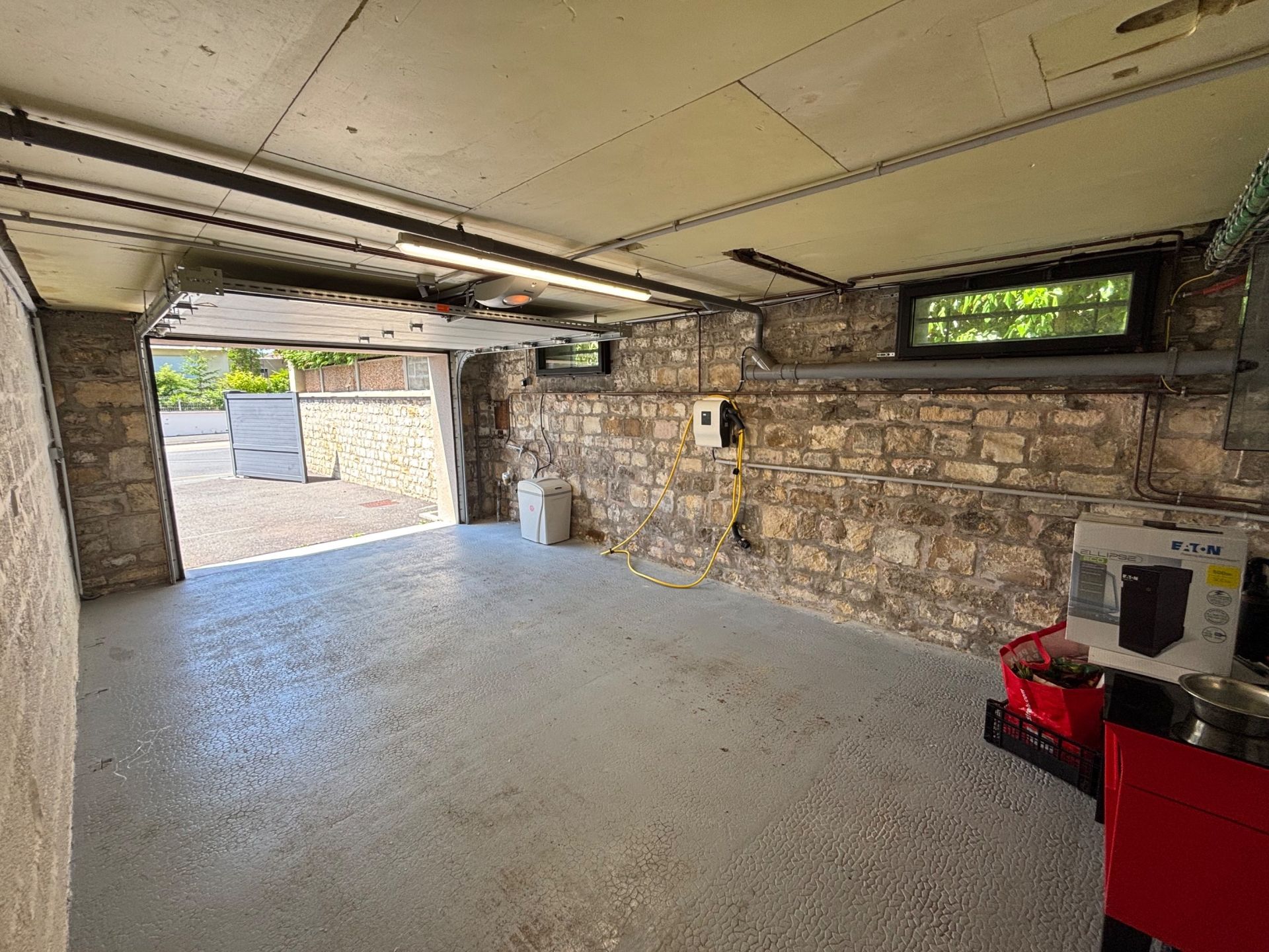 luxury house 8 Rooms for sale on CAEN (14000)