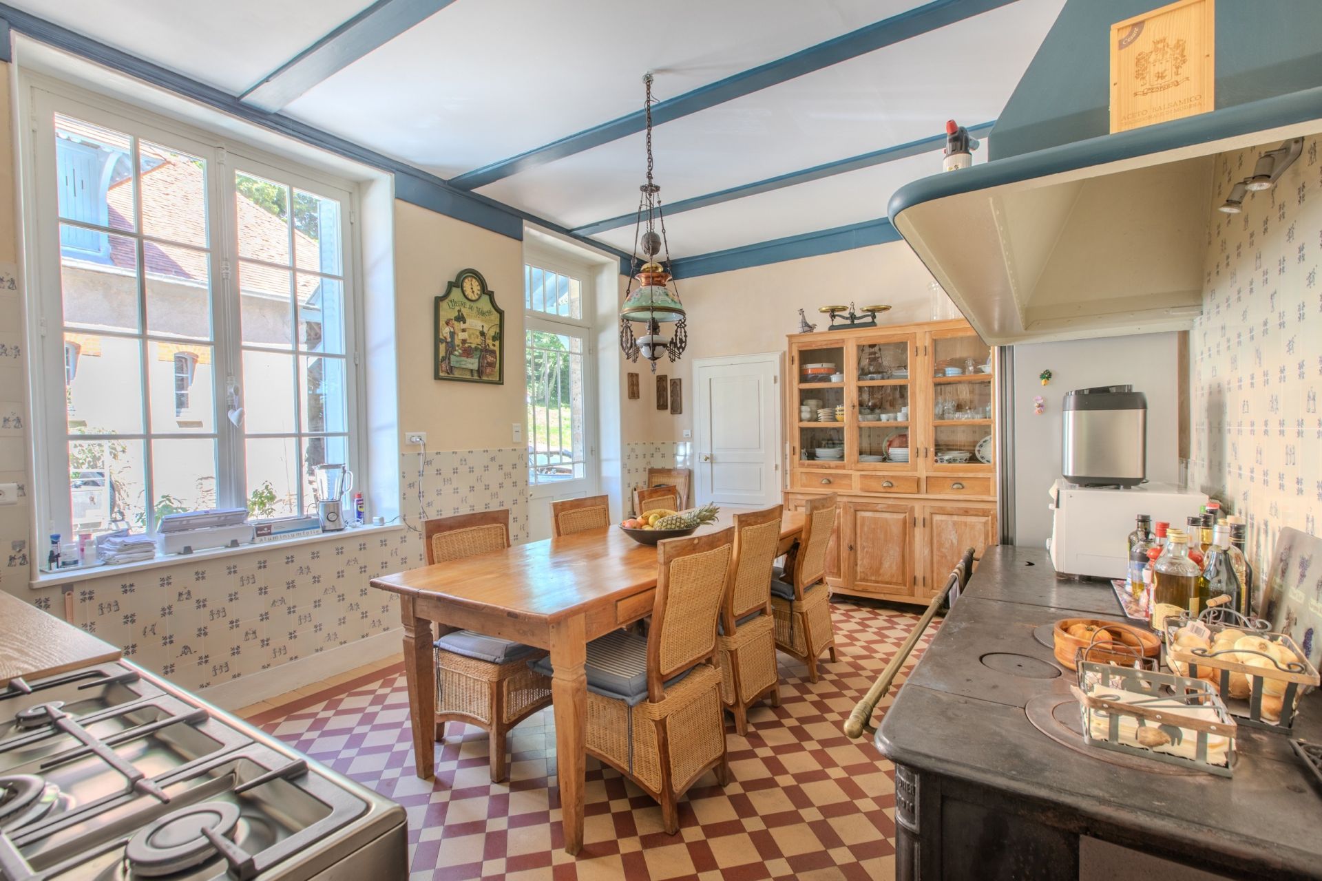 château 20 Pièces en vente sur GUEUGNON (71130)