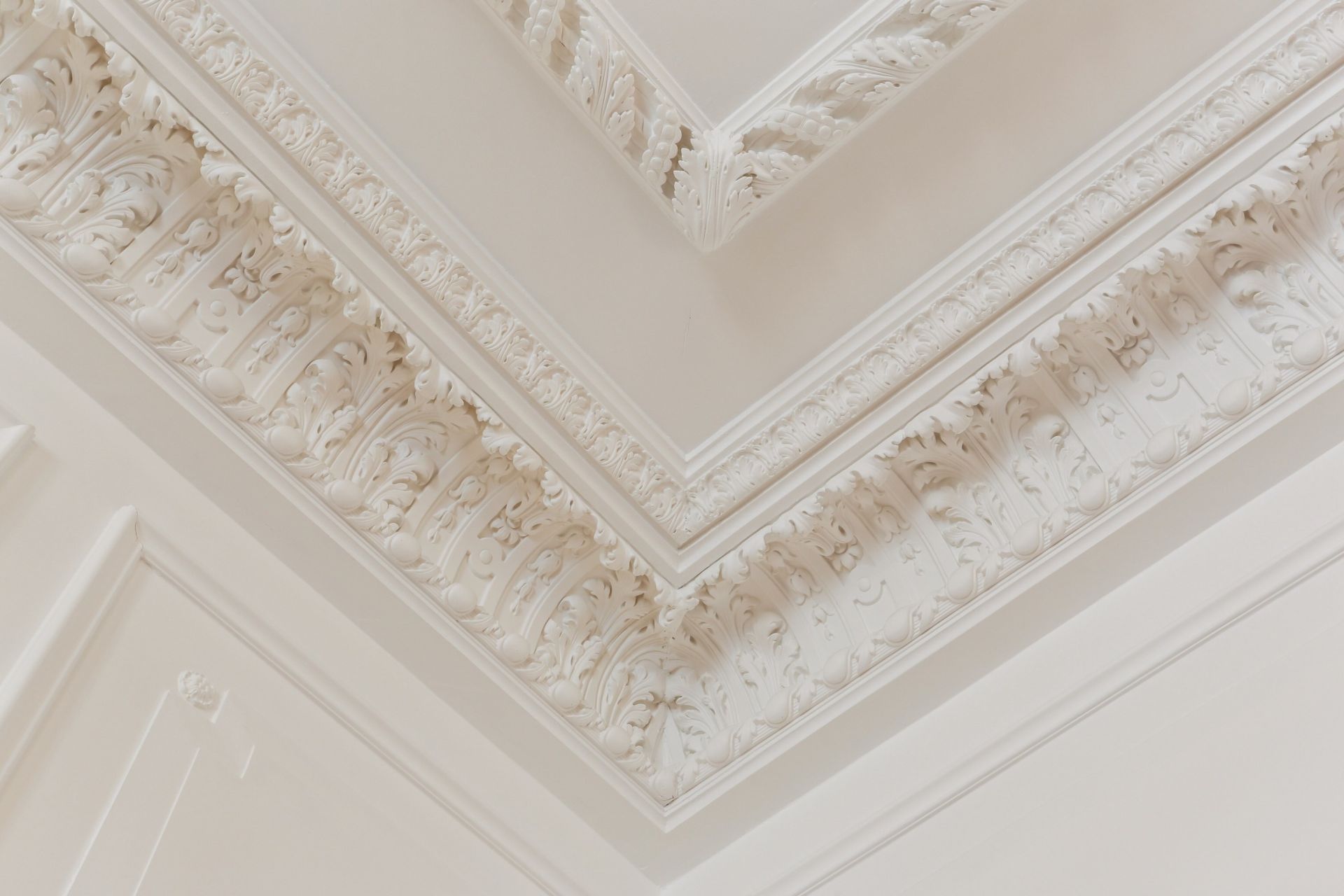 luxury apartment 4 Rooms for sale on PARIS (75008)