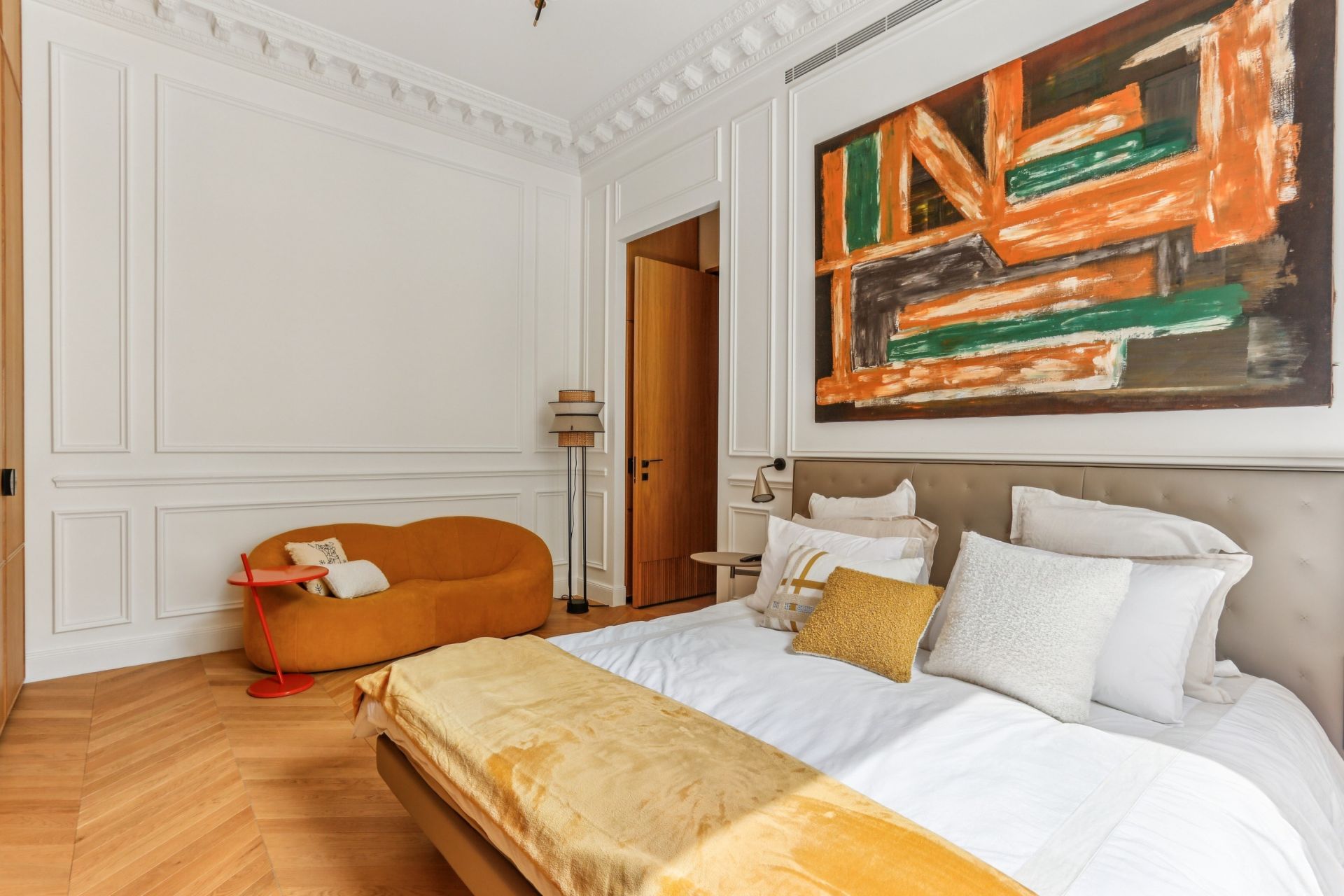 luxury apartment 4 Rooms for sale on PARIS (75008)