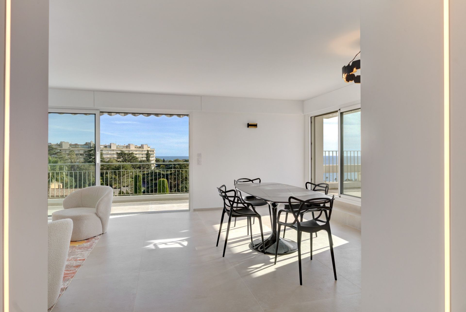 penthouse 3 Rooms for sale on CANNES (06400)