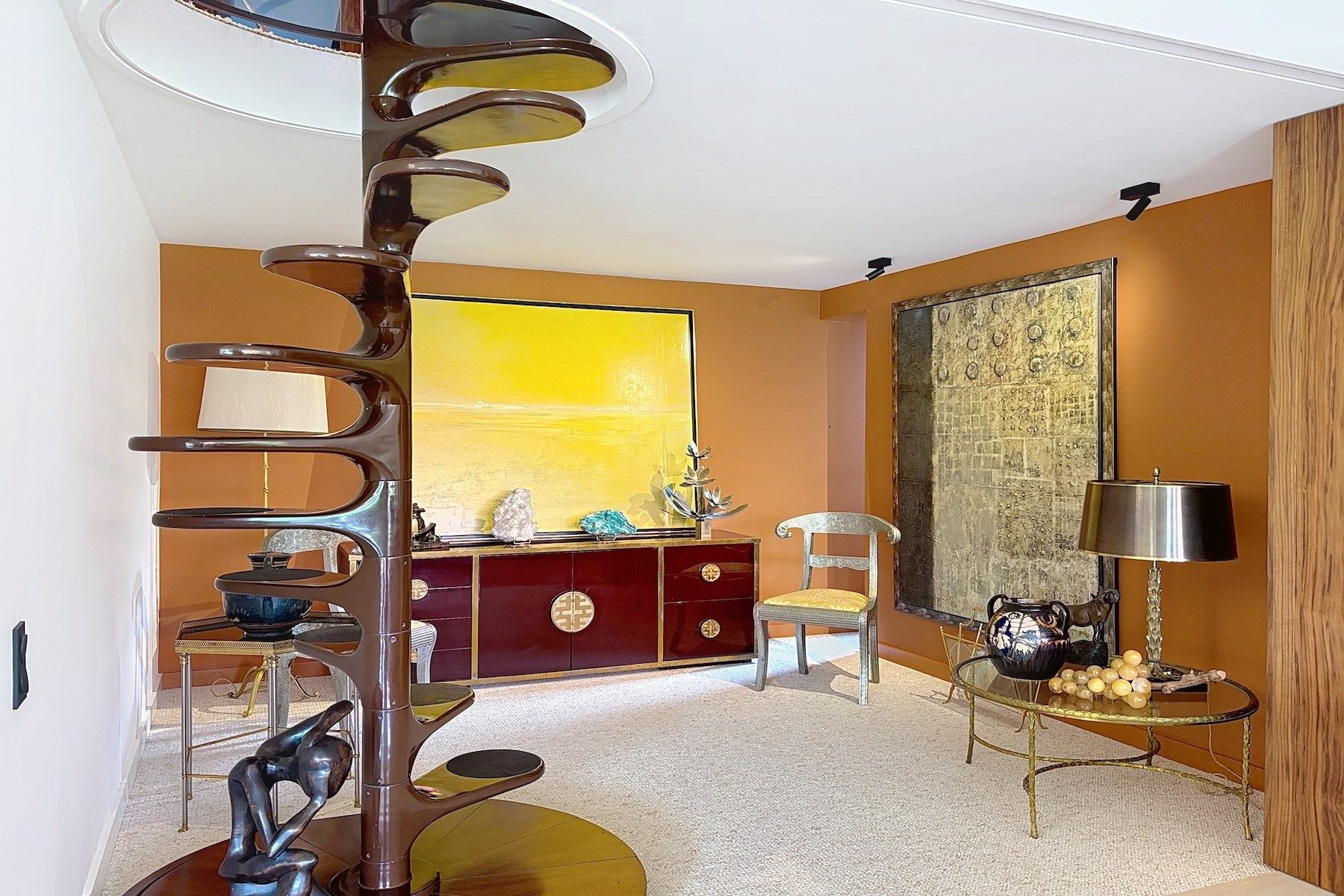 luxury property 8 Rooms for sale on UZES (30700)