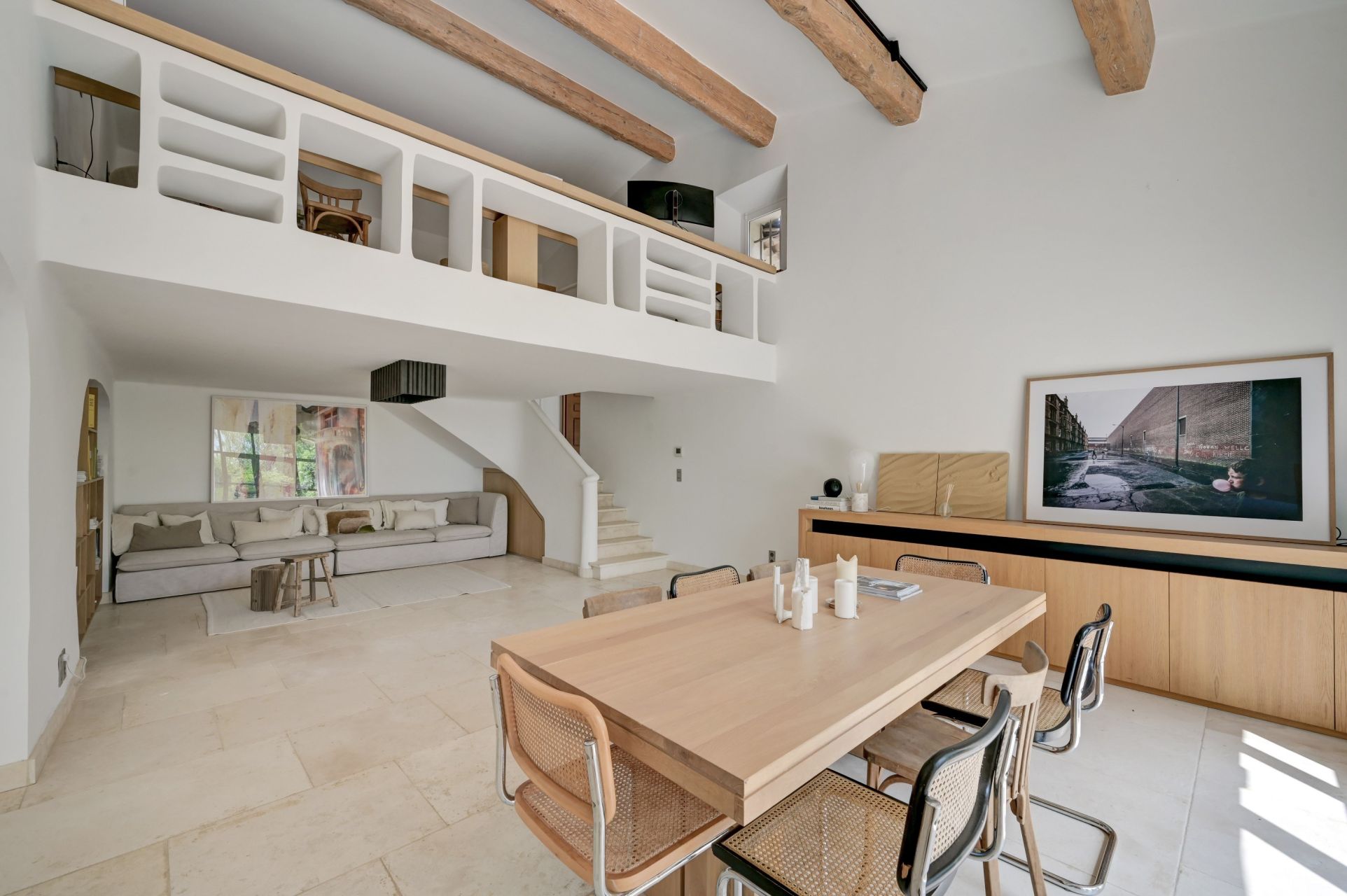 bastide 7 Rooms for seasonal rent on AIX EN PROVENCE (13100)