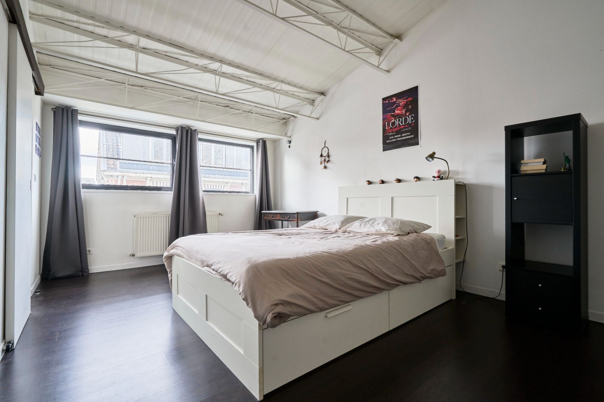 luxury house 9 Rooms for sale on LAMBERSART (59130)