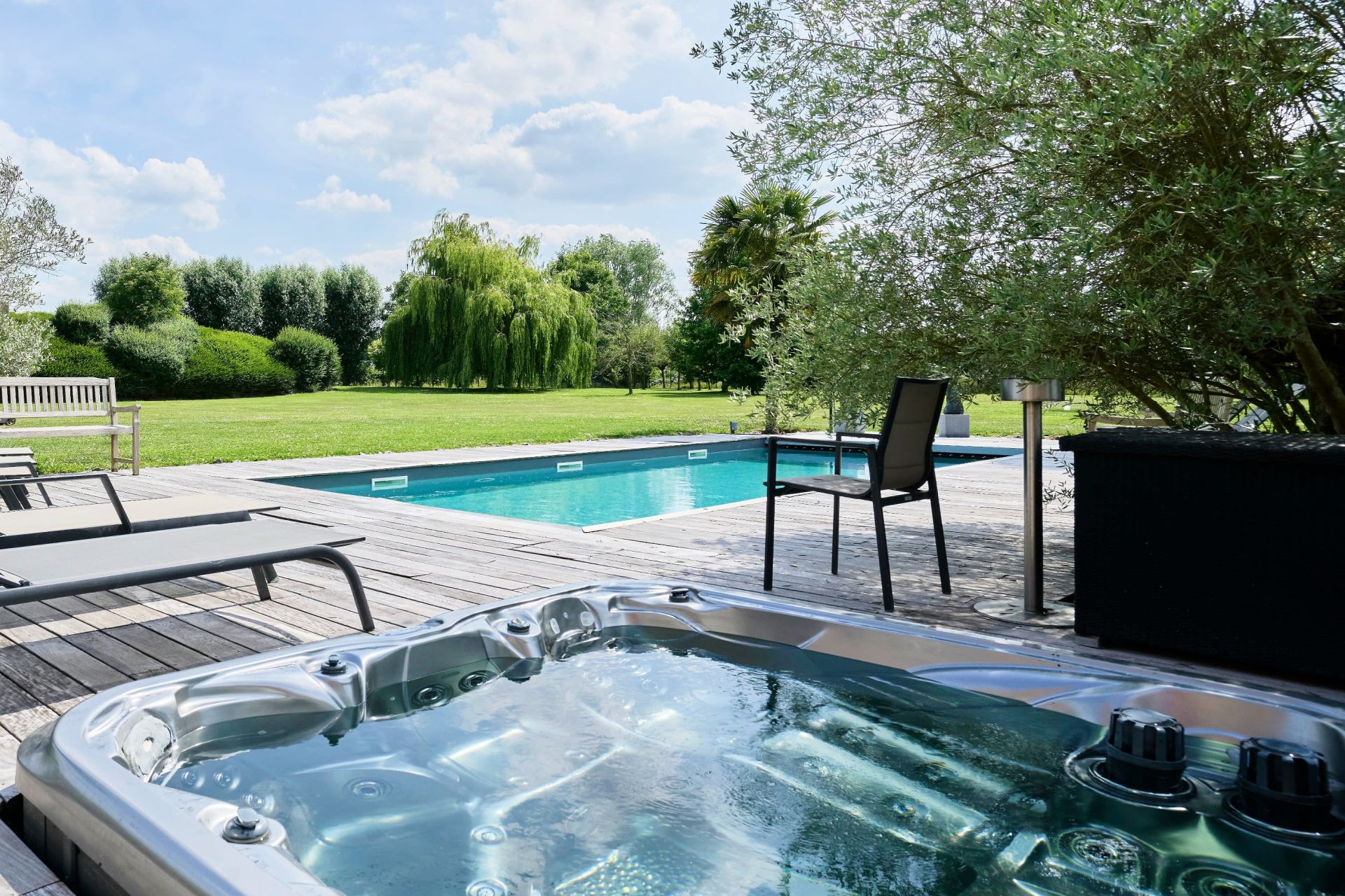 luxury house 13 Rooms for sale on BONDUES (59910)