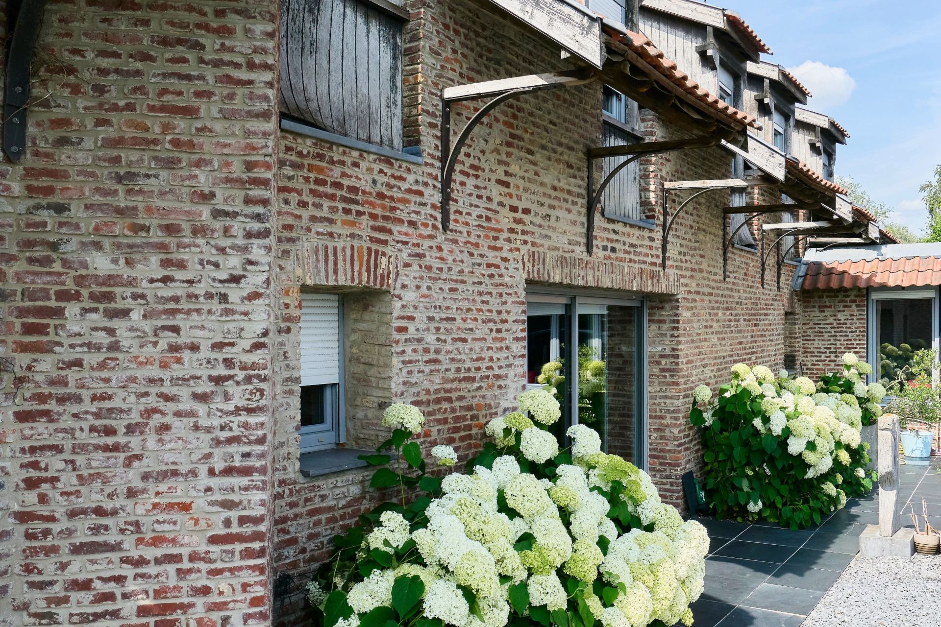 luxury house 13 Rooms for sale on BONDUES (59910)