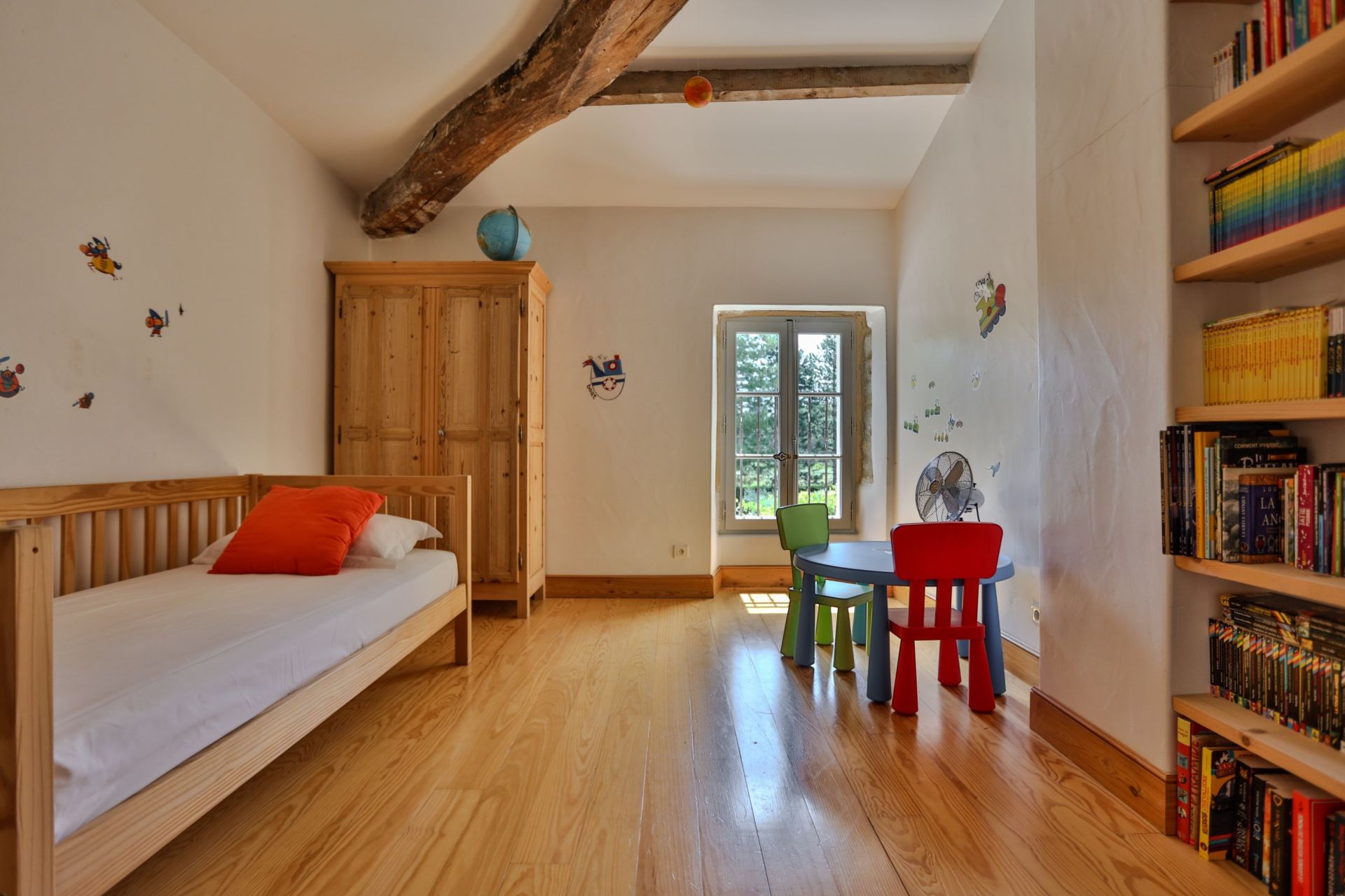 maison de luxe 7 Pièces en vente sur SAUMANE DE VAUCLUSE (84800)