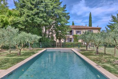Vente Maison de luxe Saumane-de-Vaucluse 7 Pièces 230 m²