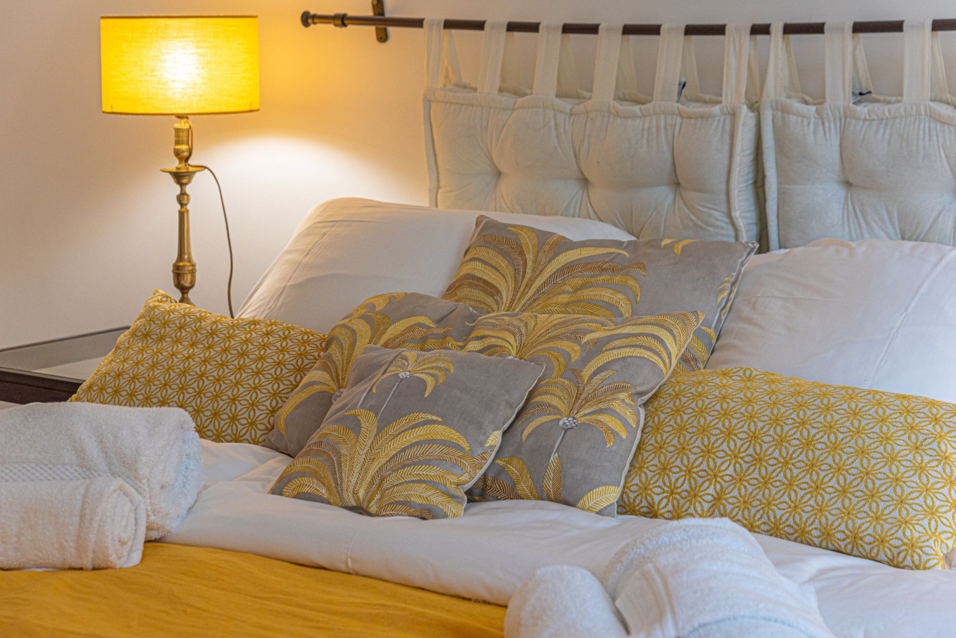 luxury house 7 Rooms for seasonal rent on ARRADON (56610)