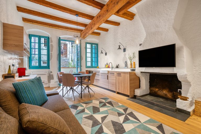 luxury apartment 2 Rooms for sale on ANNECY (74000)