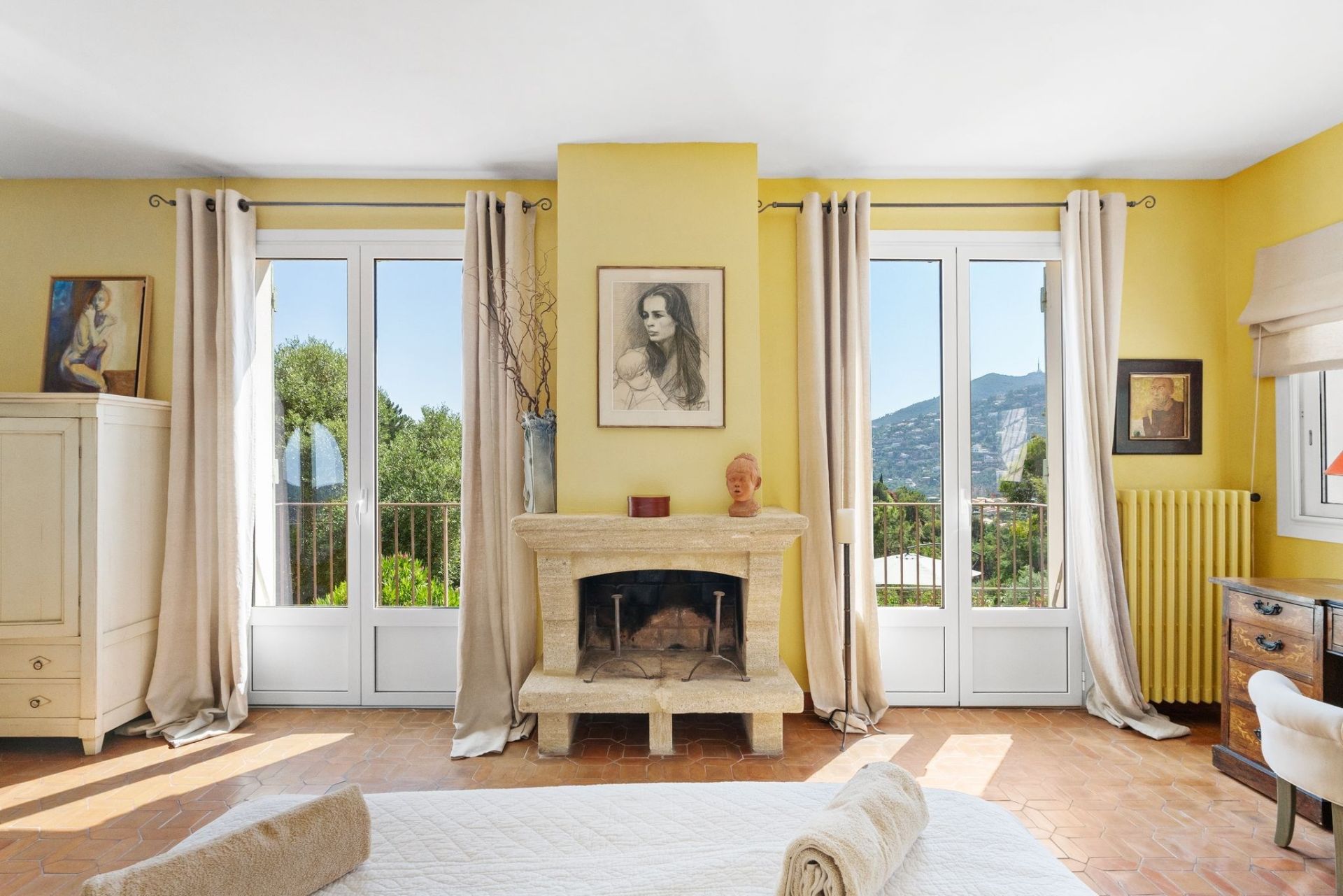 luxury provencale house 7 Rooms for sale on THEOULE SUR MER (06590)