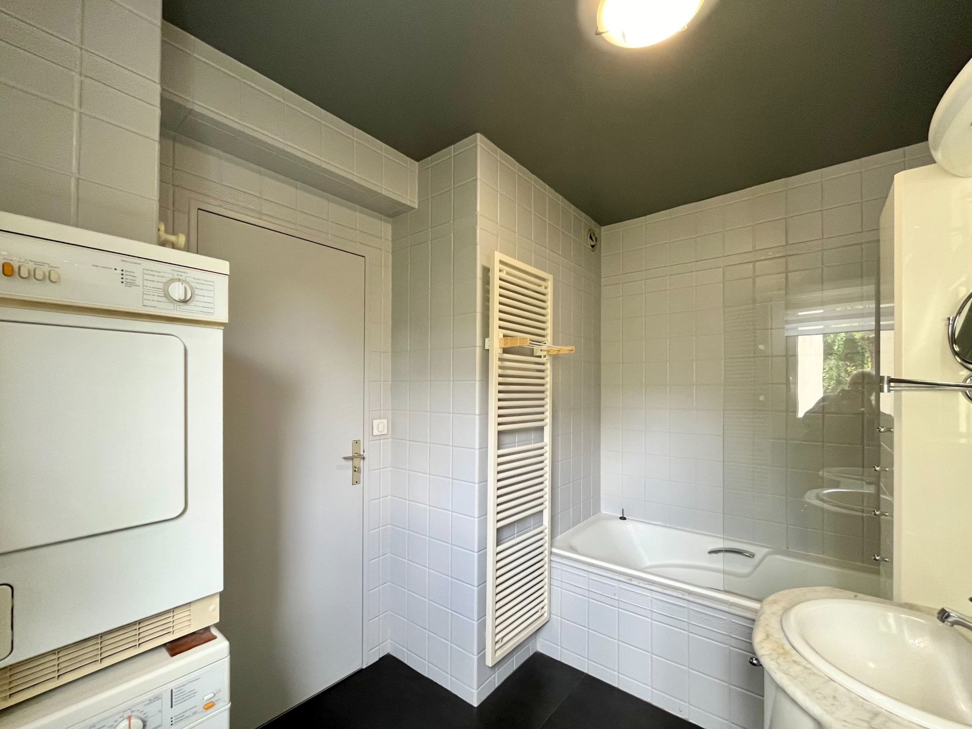 luxury apartment 5 Rooms for sale on ROUEN (76000)