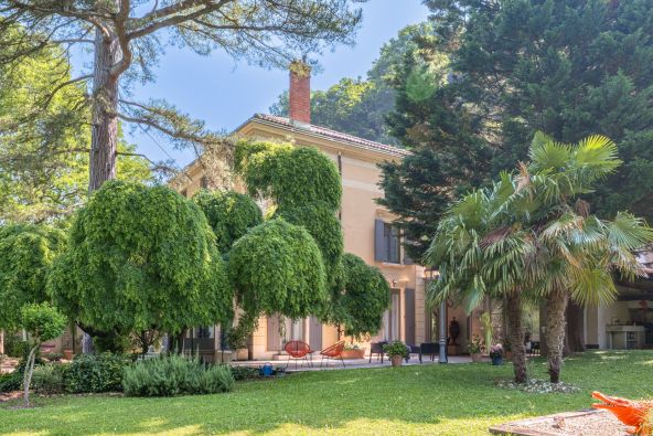 Sale Mansion Caluire-et-Cuire 10&nbsp;Rooms 300&nbsp;m²
