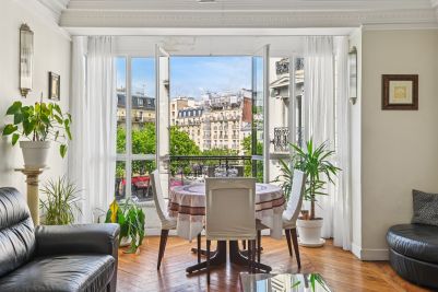Sale Luxury apartment Paris 16 4 Rooms 82 m²