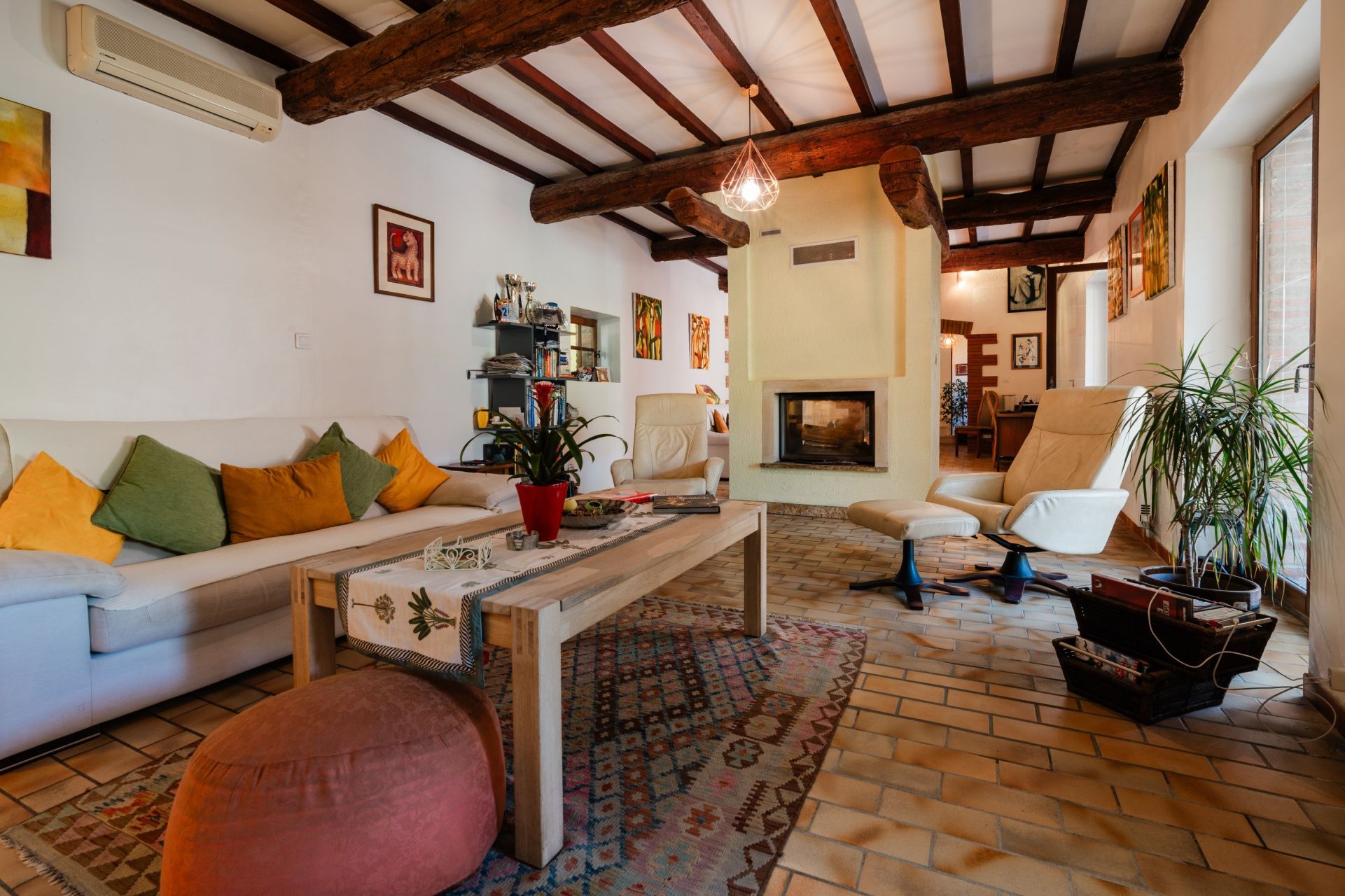 luxury house 11 Rooms for sale on PERPIGNAN (66000)