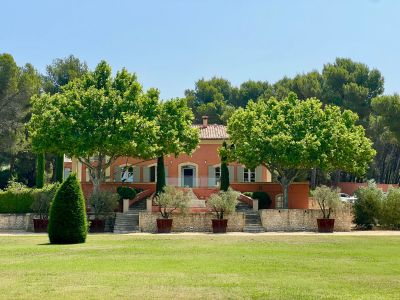 Sale Luxury house Maussane-les-Alpilles 11&nbsp;Rooms 500&nbsp;m²