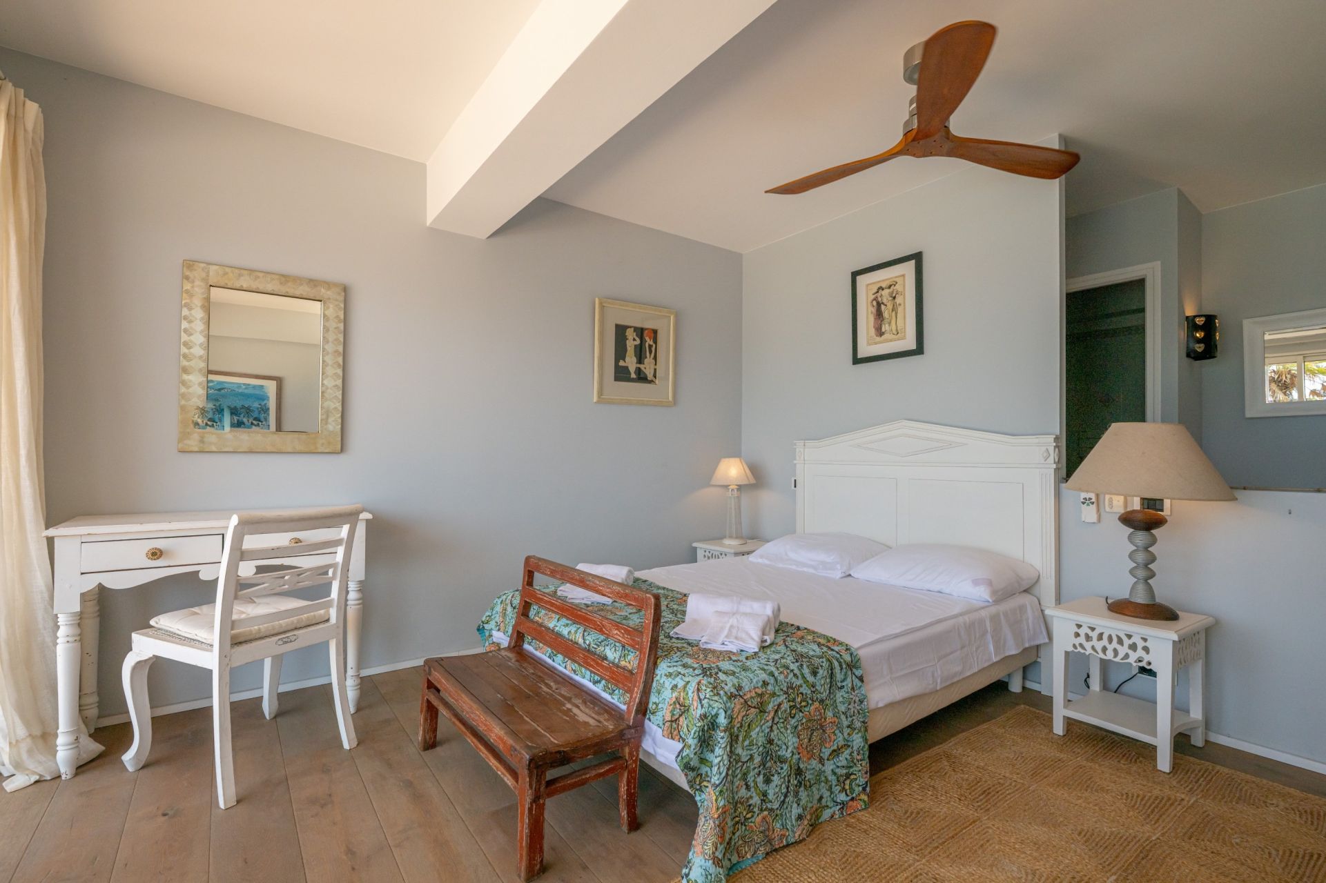 luxury villa 8 Rooms for seasonal rent on AJACCIO (20000)