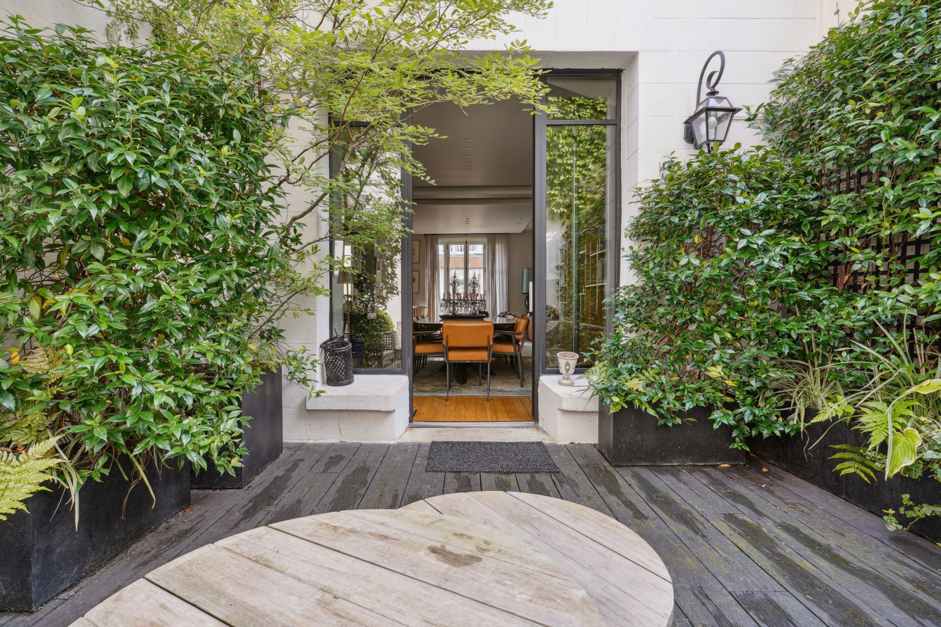 luxury house 6 Rooms for sale on NEUILLY SUR SEINE (92200)